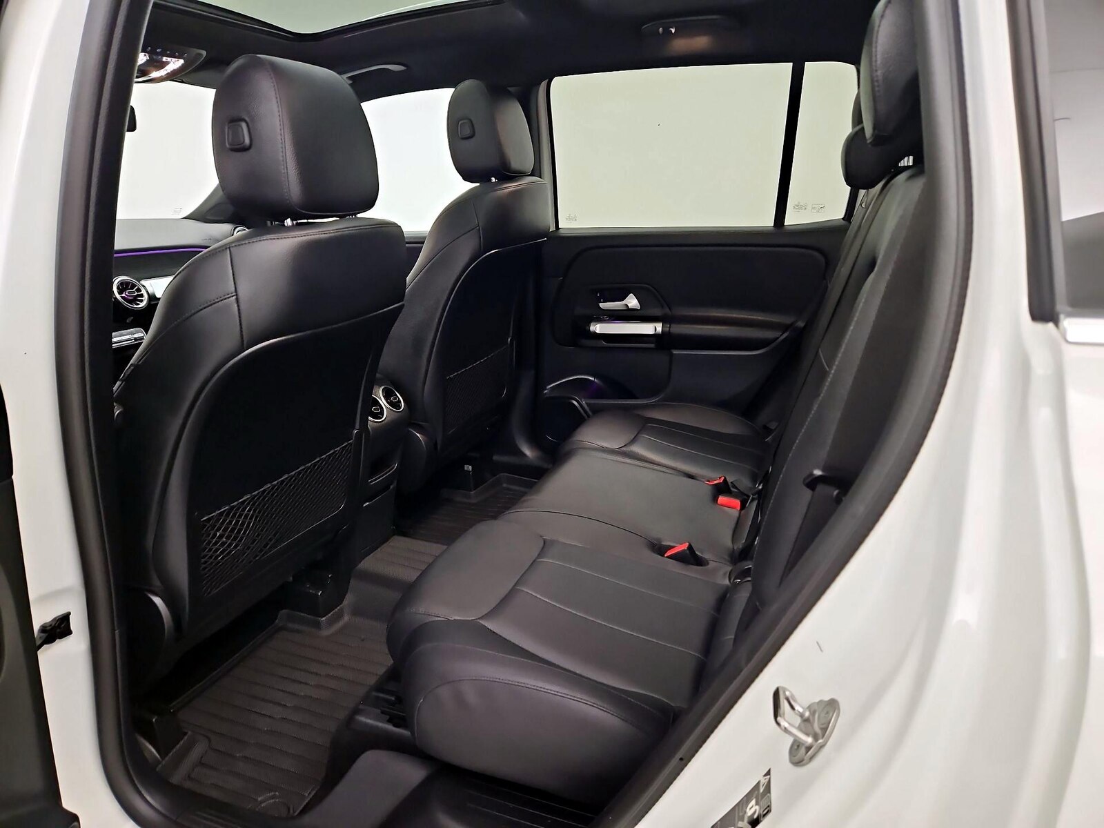 2023 Mercedes-Benz GLB Base - Photo 12