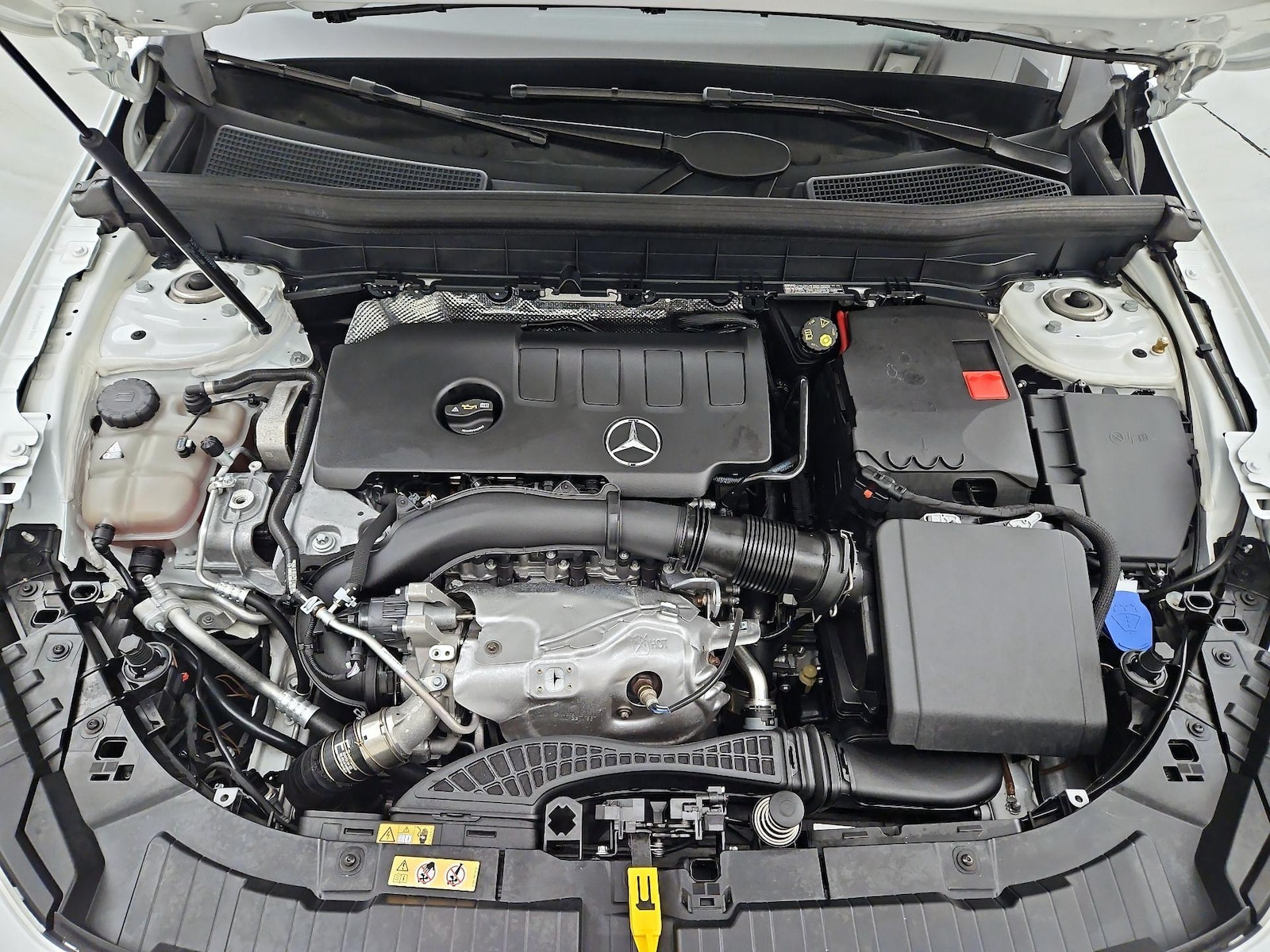 2023 Mercedes-Benz GLB Base - Photo 14