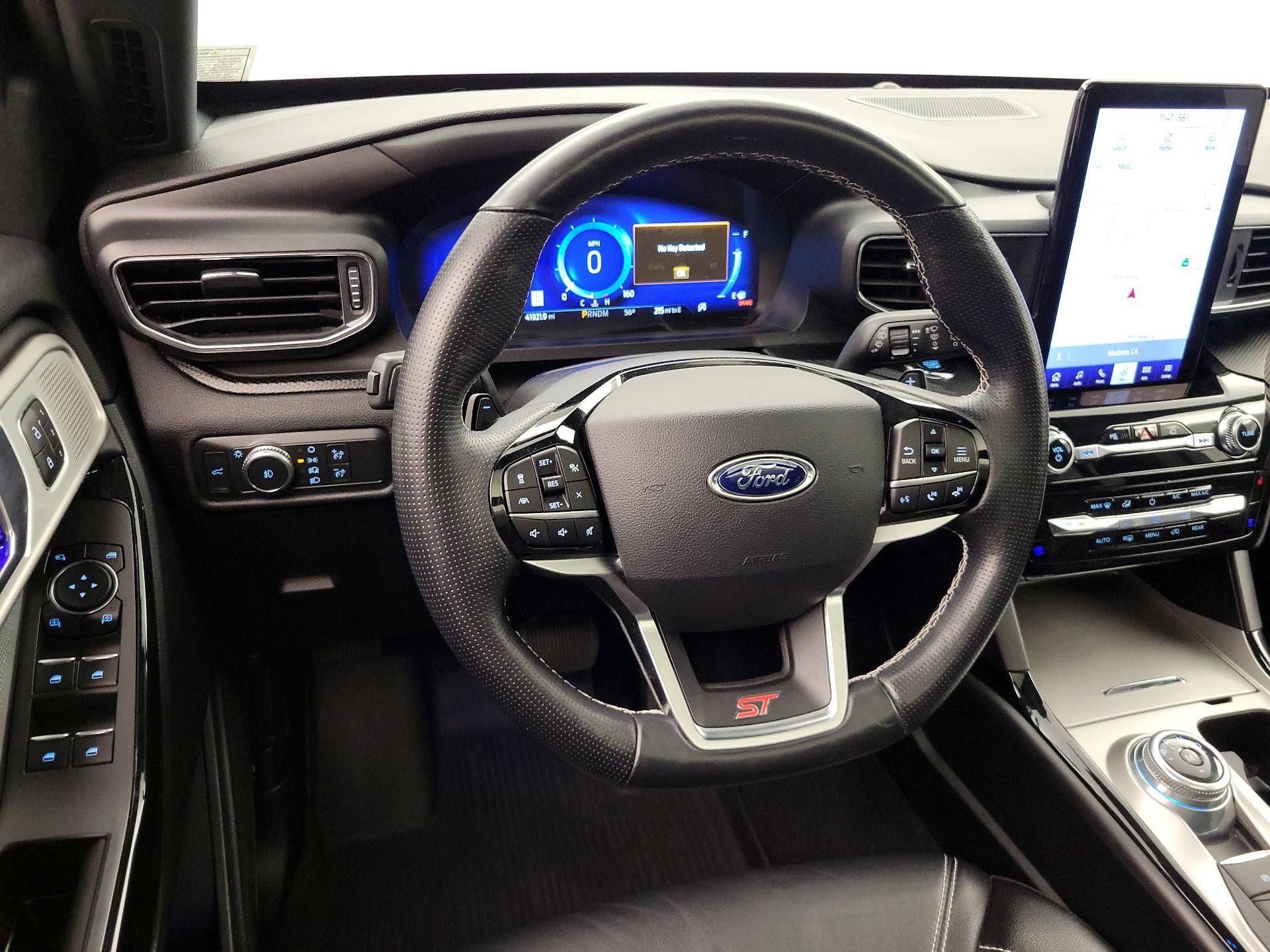 Thumbnail: 2021 Ford Explorer - 10