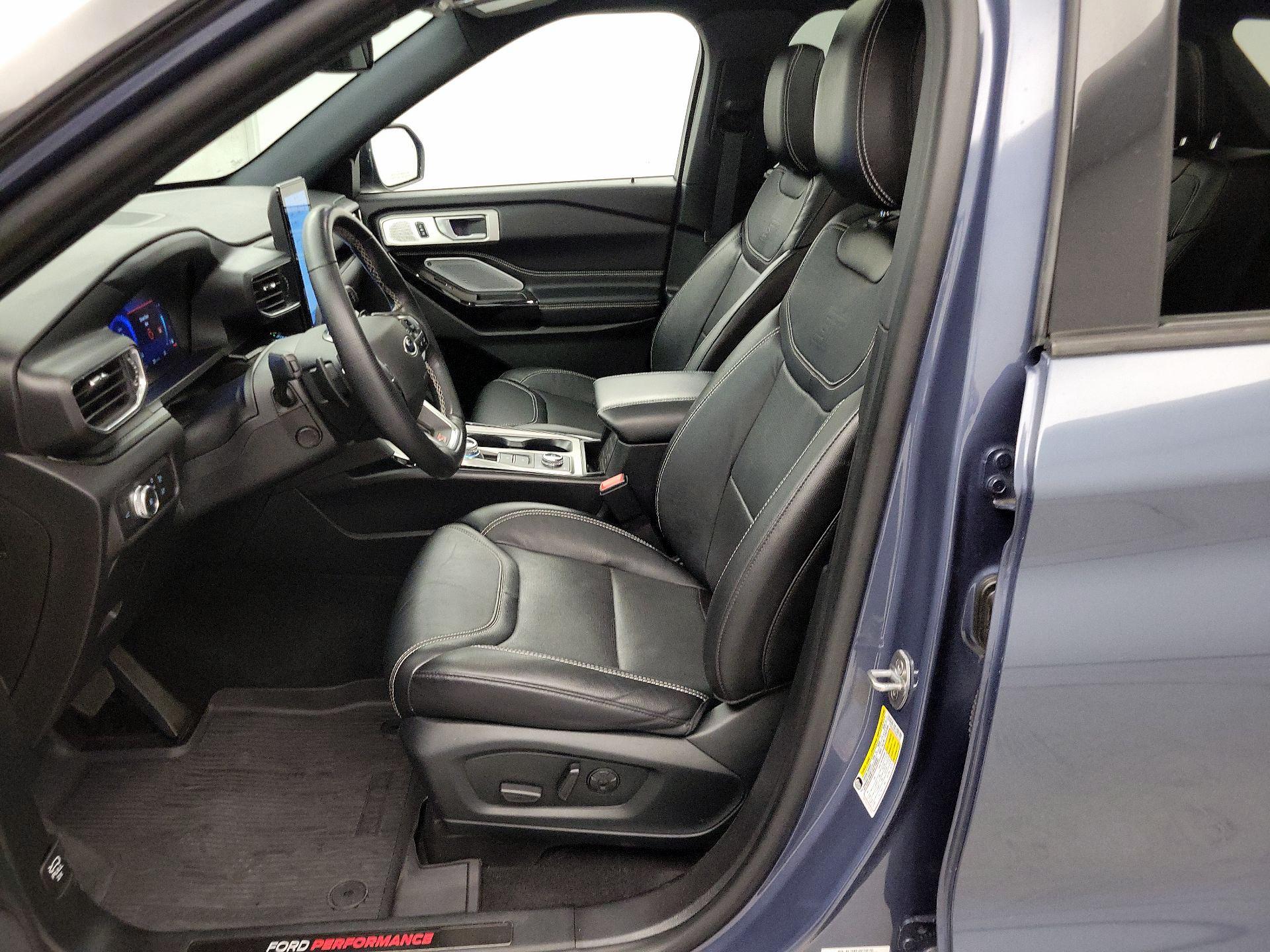 Thumbnail: 2021 Ford Explorer - 11