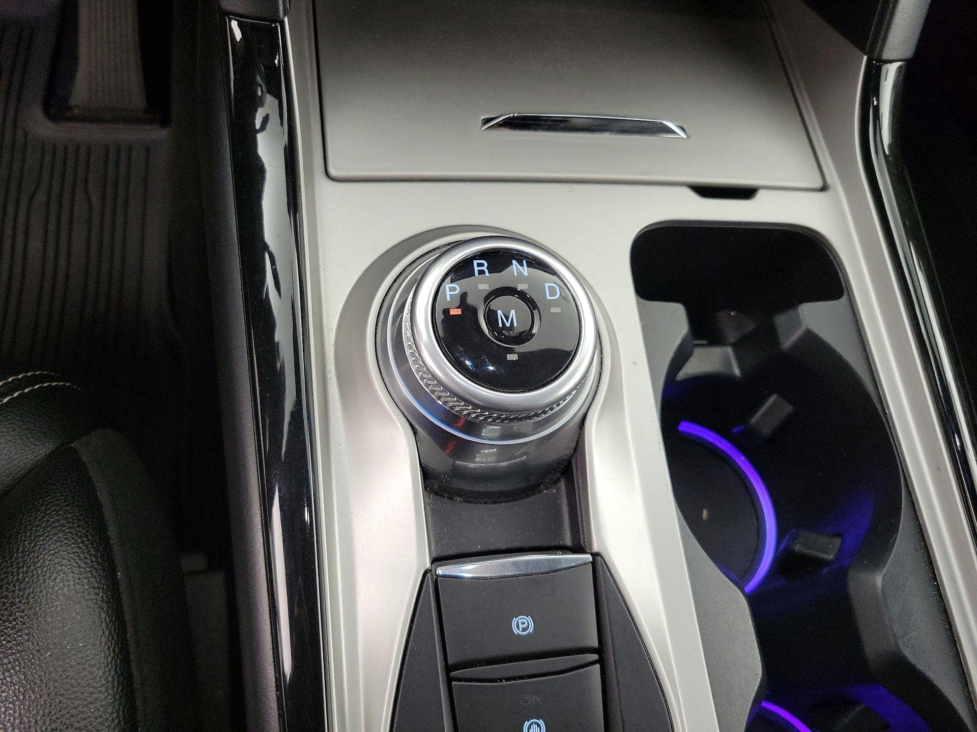 Thumbnail: 2021 Ford Explorer - 18
