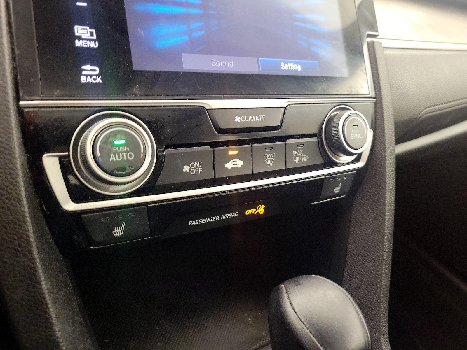 2016 Honda Civic Touring - Photo 18