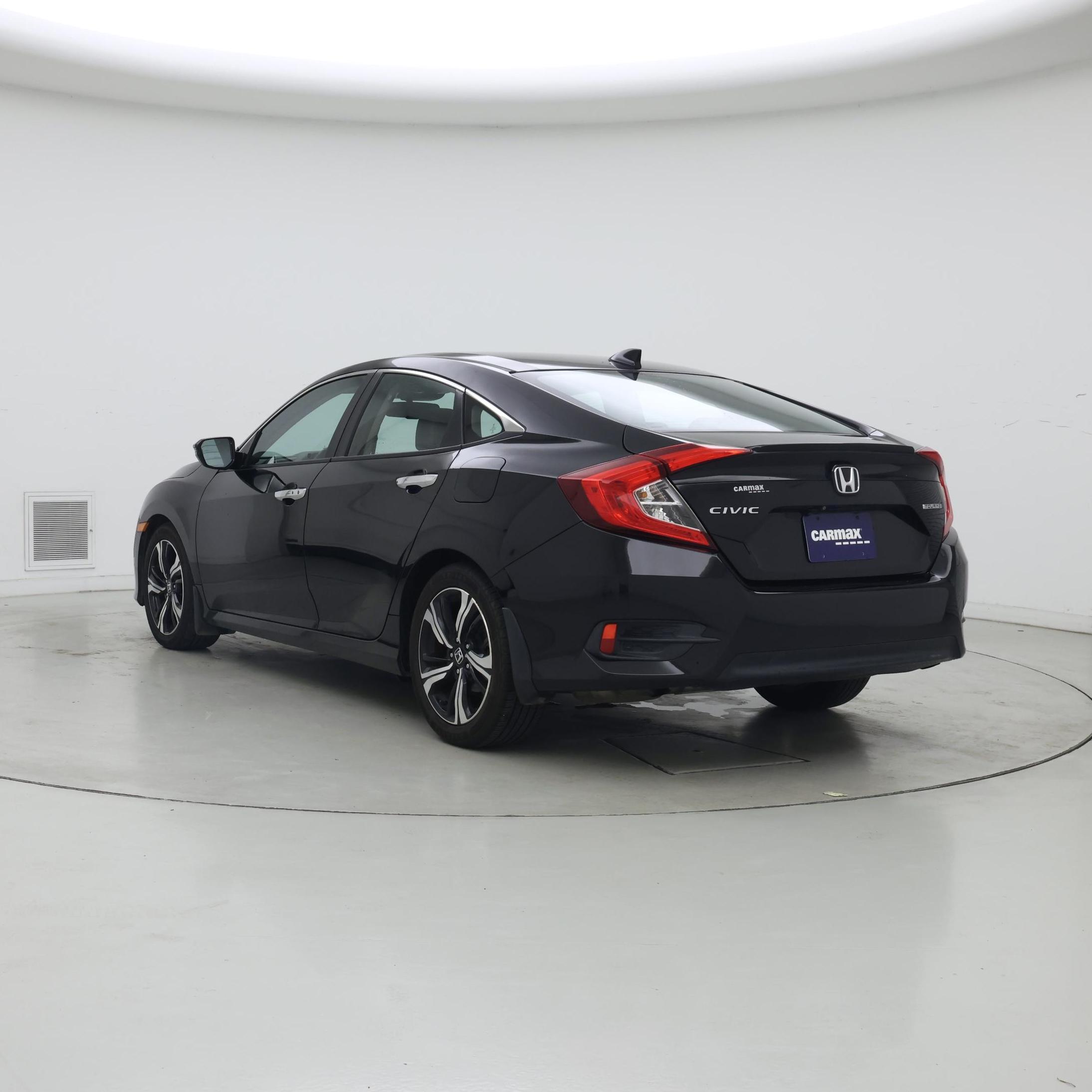 Thumbnail: 2016 Honda Civic - 2