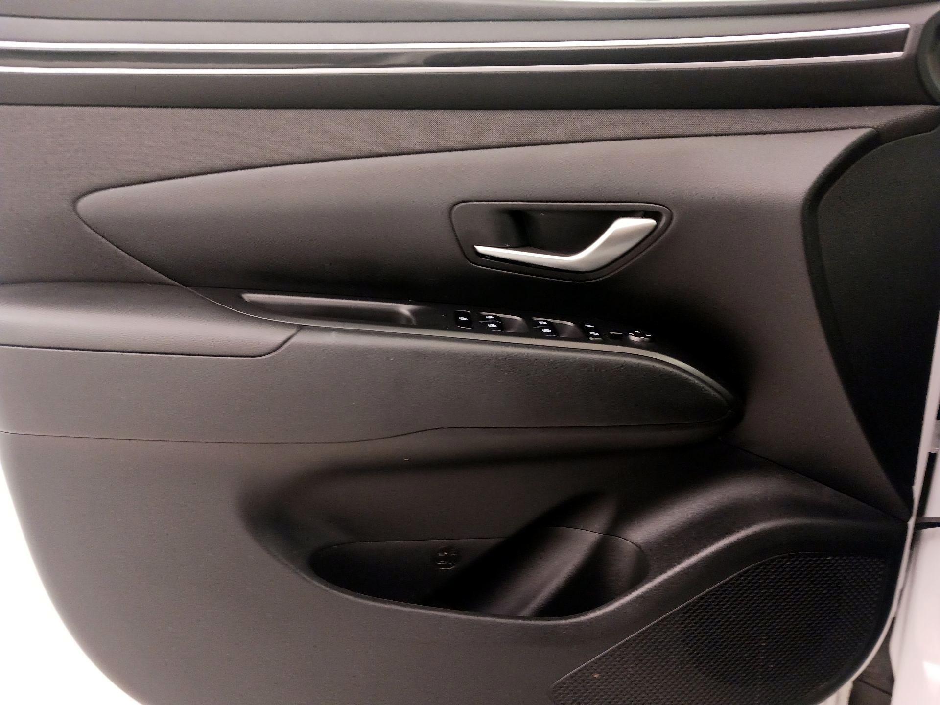 Thumbnail: 2024 Hyundai Tucson - 12