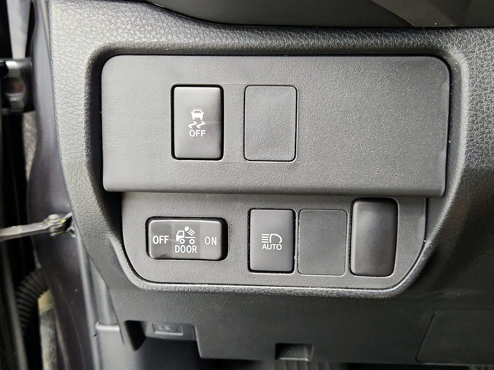 2023 Toyota Tacoma SR5 - Photo 14
