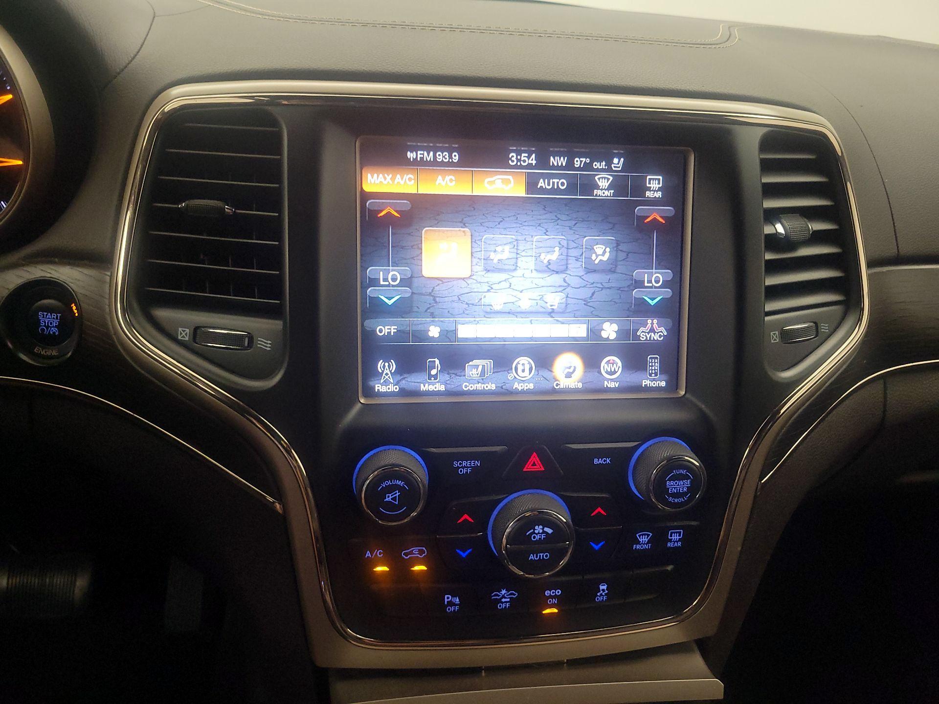 Thumbnail: 2015 Jeep Grand Cherokee - 14