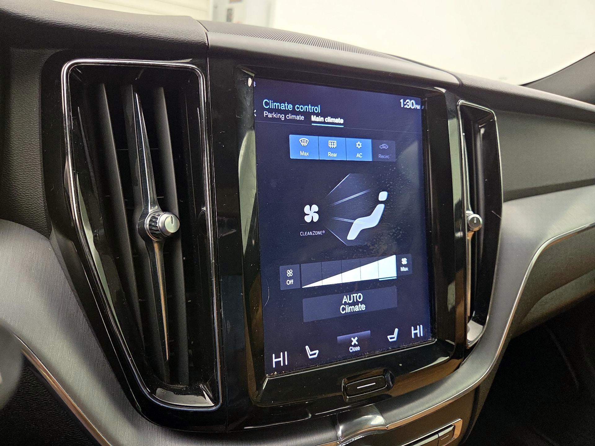 Thumbnail: 2020 Volvo XC60 - 16