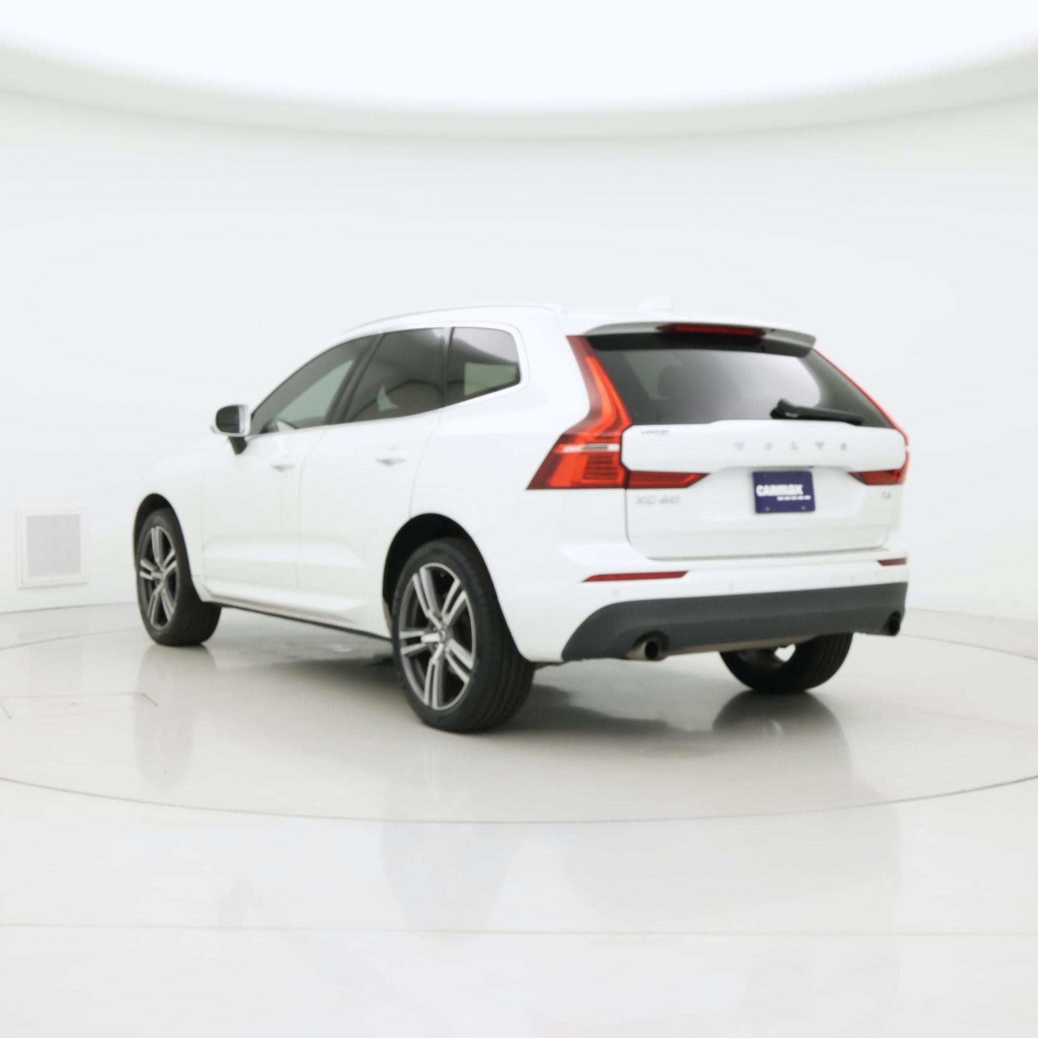 Thumbnail: 2020 Volvo XC60 - 2