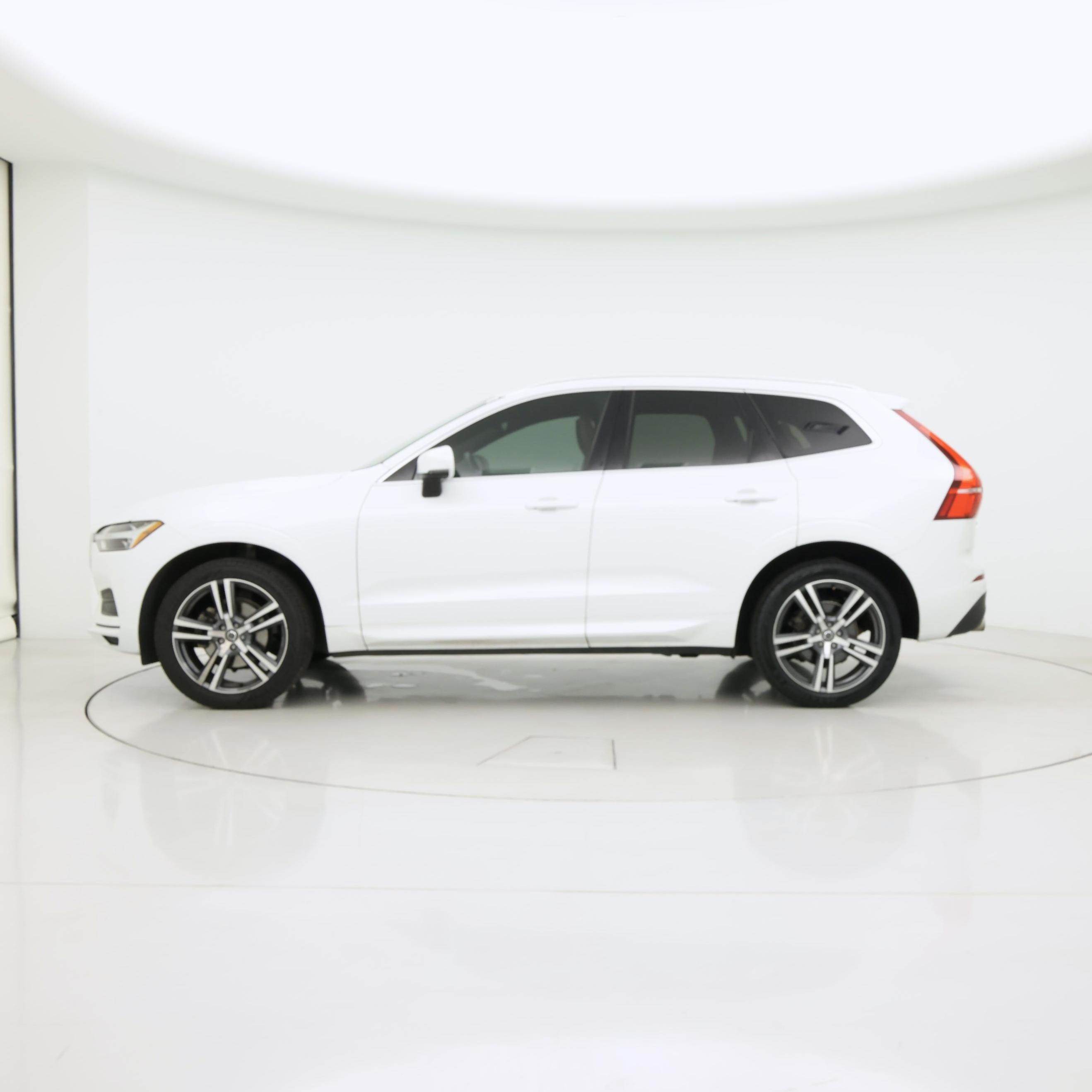 Thumbnail: 2020 Volvo XC60 - 3