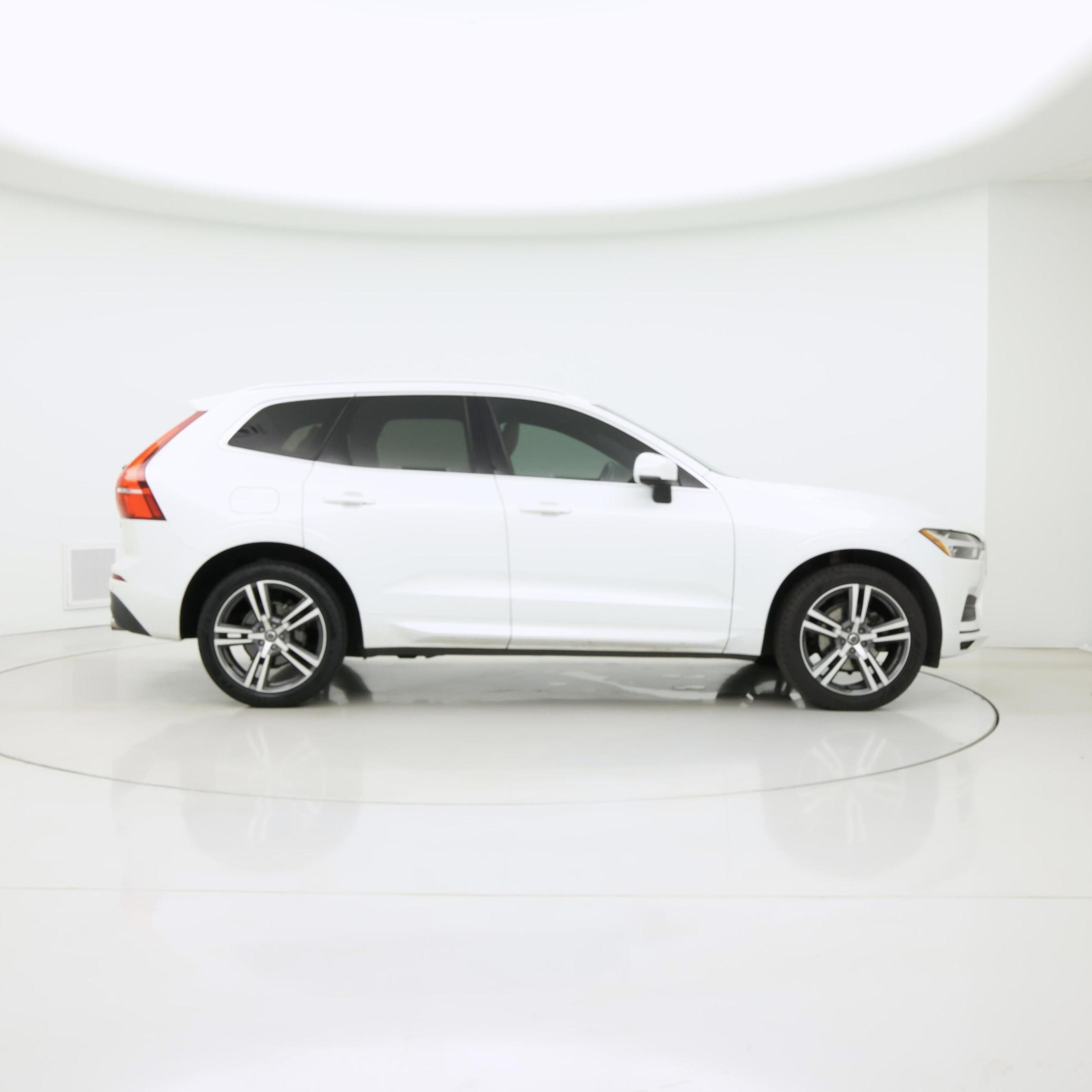 Thumbnail: 2020 Volvo XC60 - 7