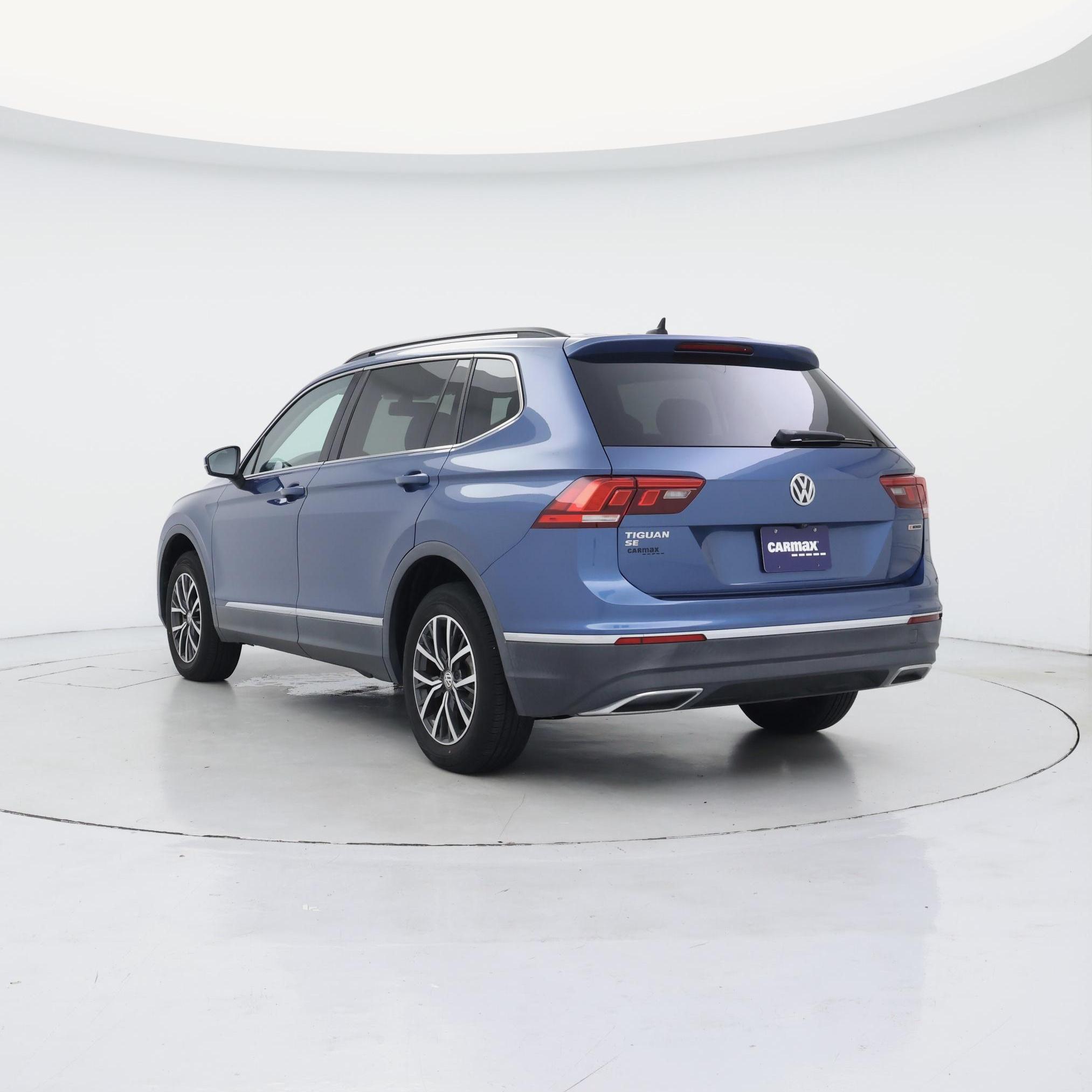 Thumbnail: 2020 Volkswagen Tiguan - 2