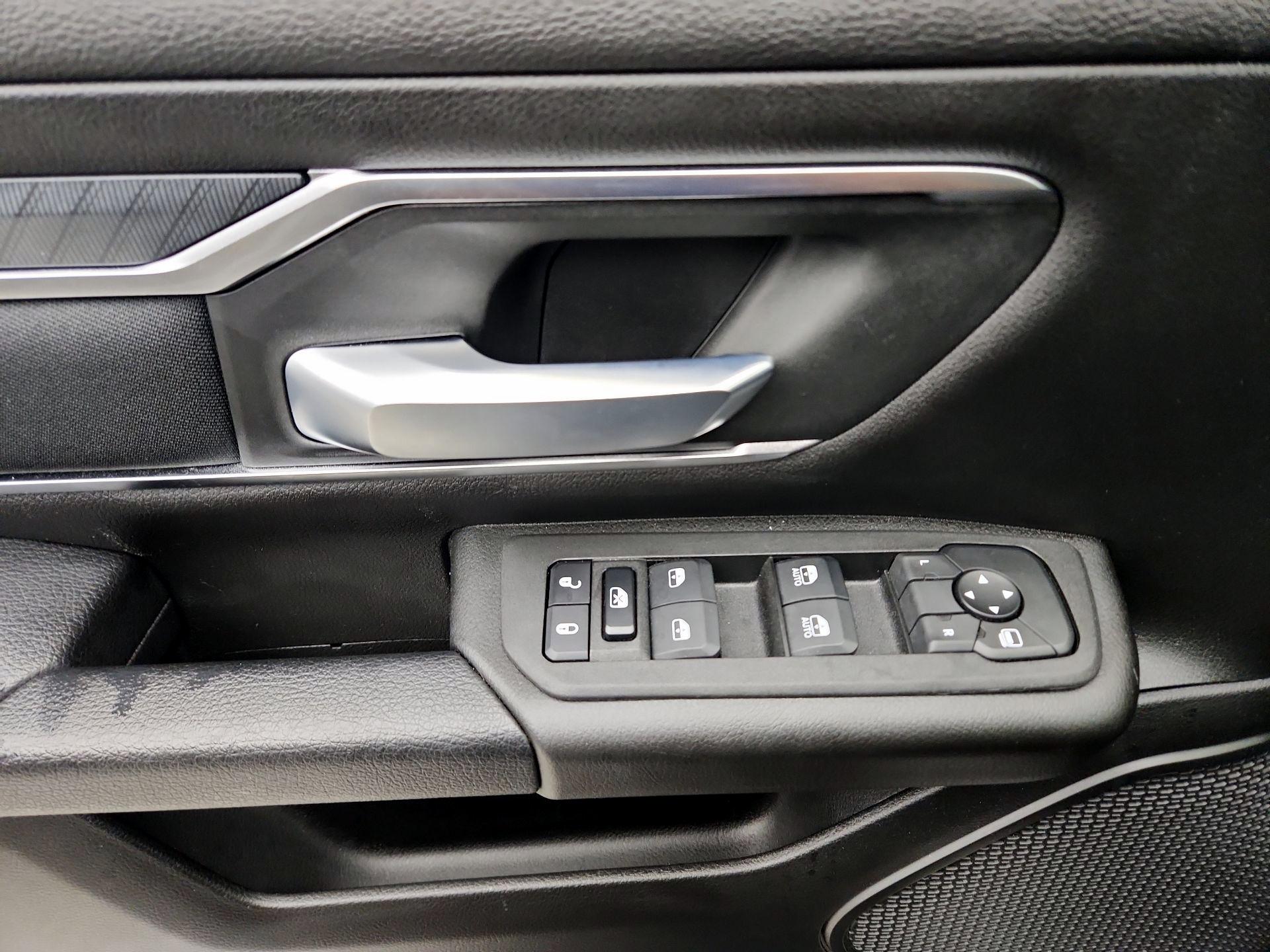 Thumbnail: 2025 RAM 1500 - 12