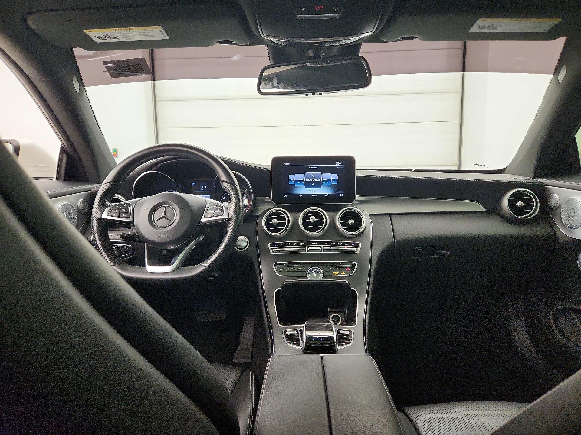 Thumbnail: 2017 Mercedes-Benz C-Class - 9