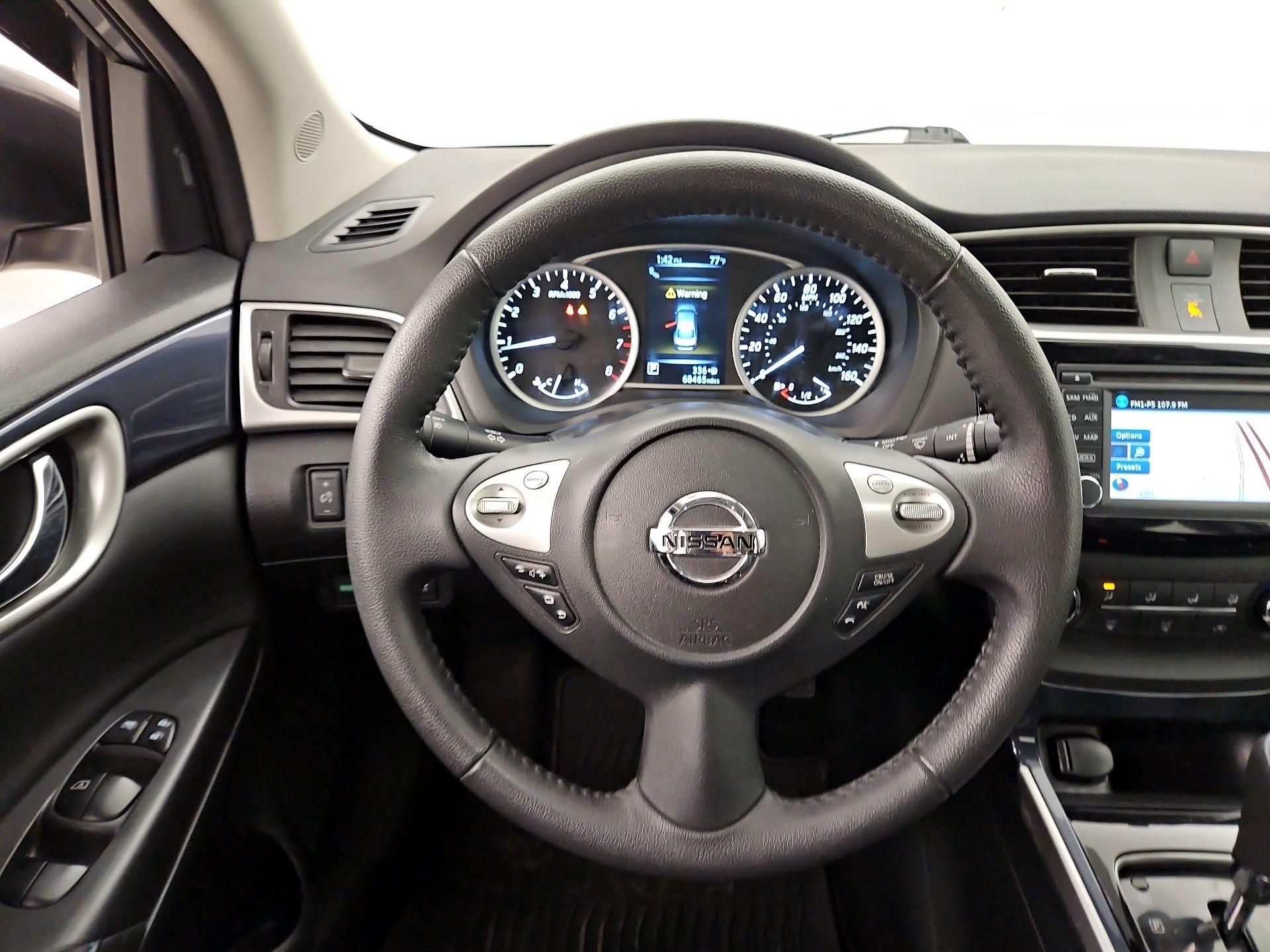 Thumbnail: 2017 Nissan Sentra - 10