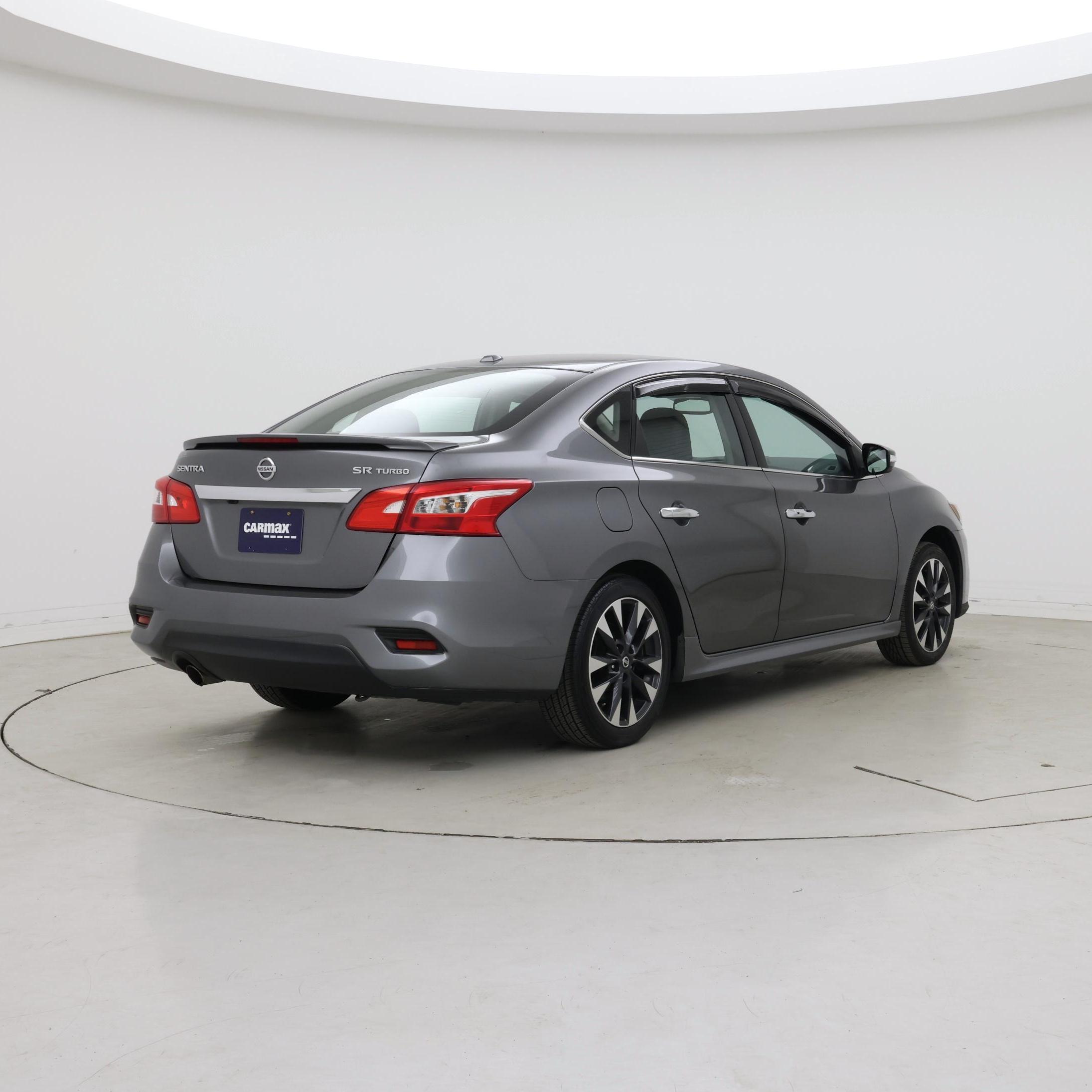 Thumbnail: 2017 Nissan Sentra - 8