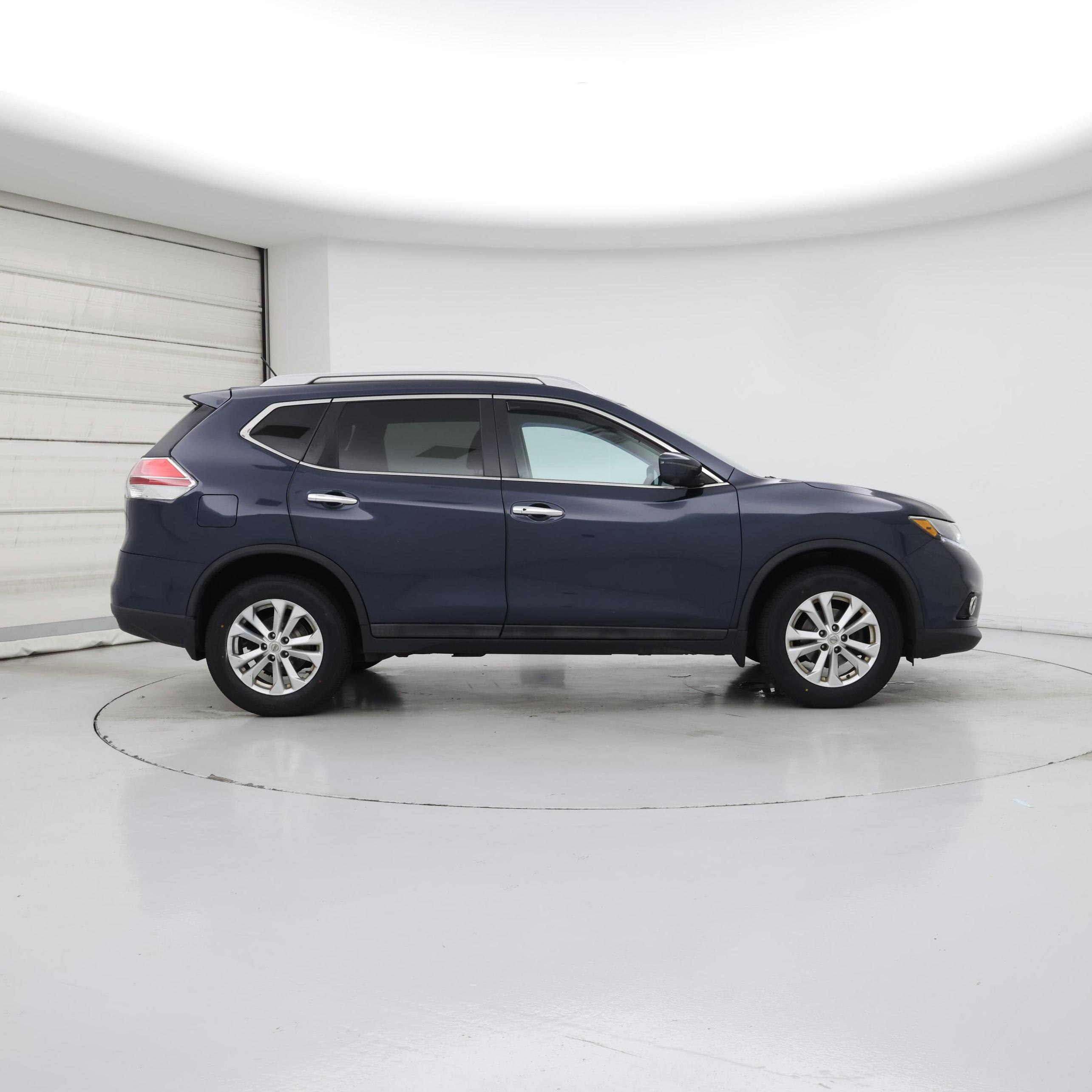 Thumbnail: 2016 Nissan Rogue - 7