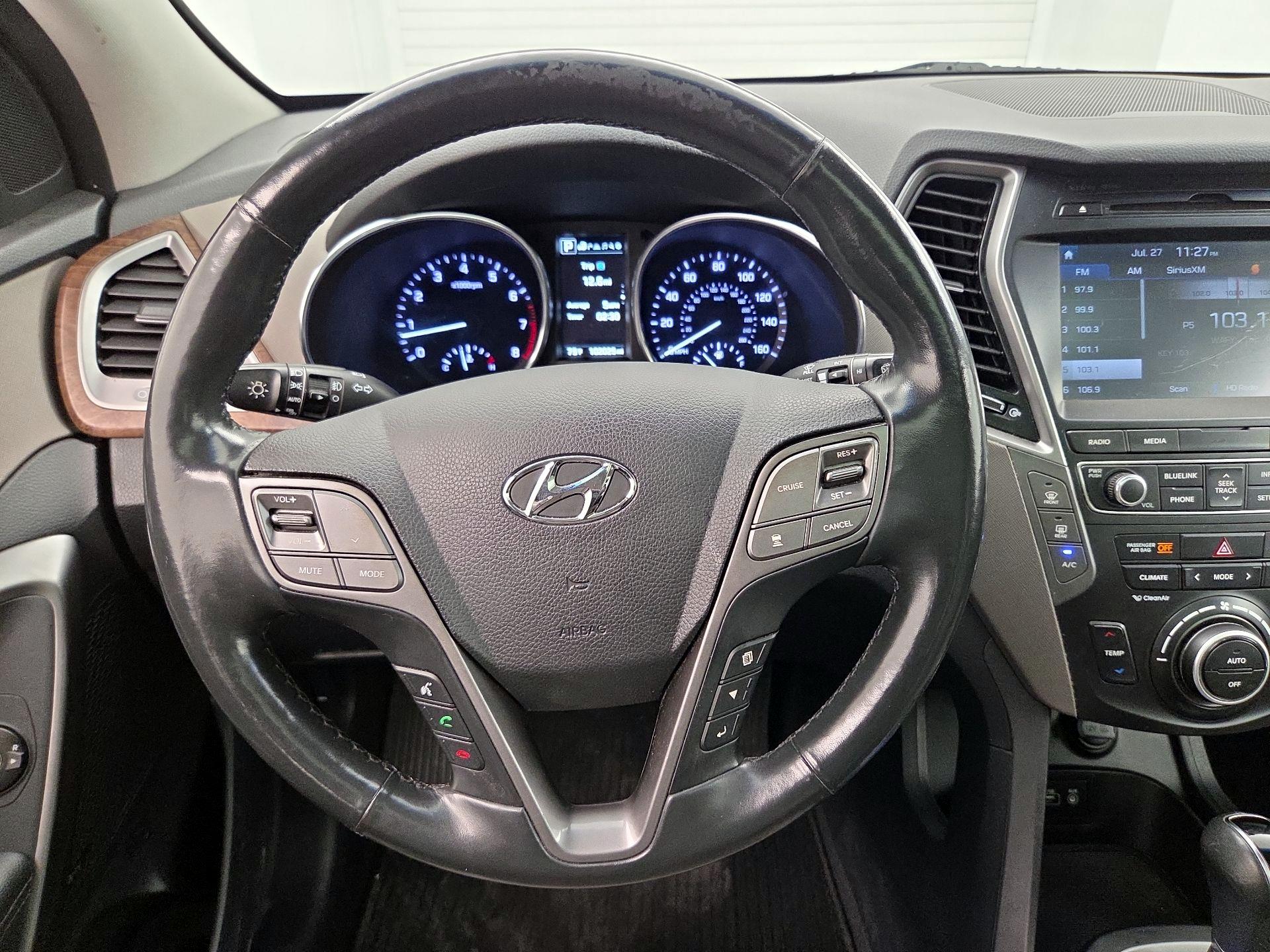 Thumbnail: 2017 Hyundai Santa Fe - 10