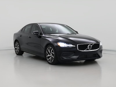 2020 Volvo S60 T6 Momentum