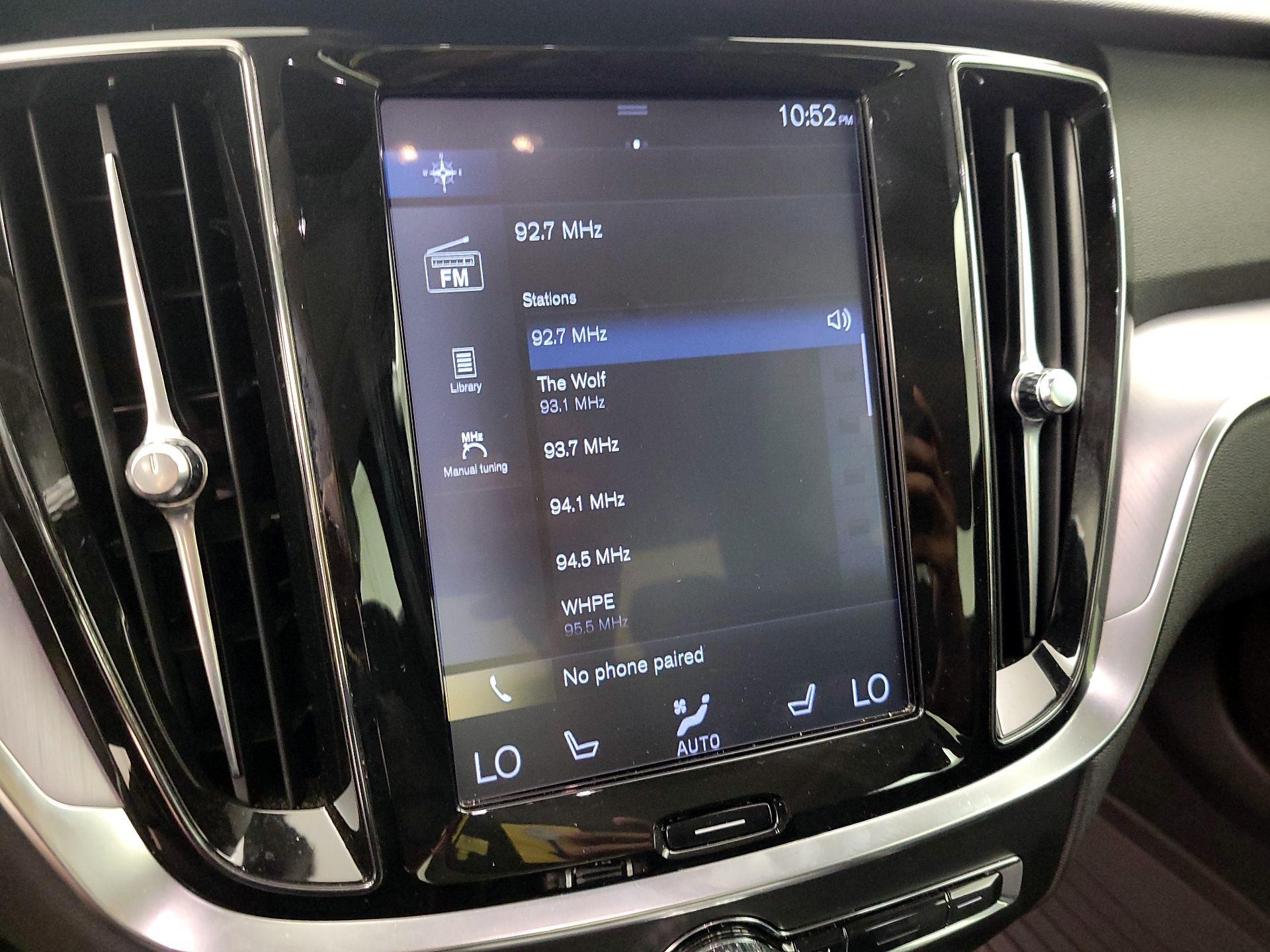 Thumbnail: 2020 Volvo S60 - 16