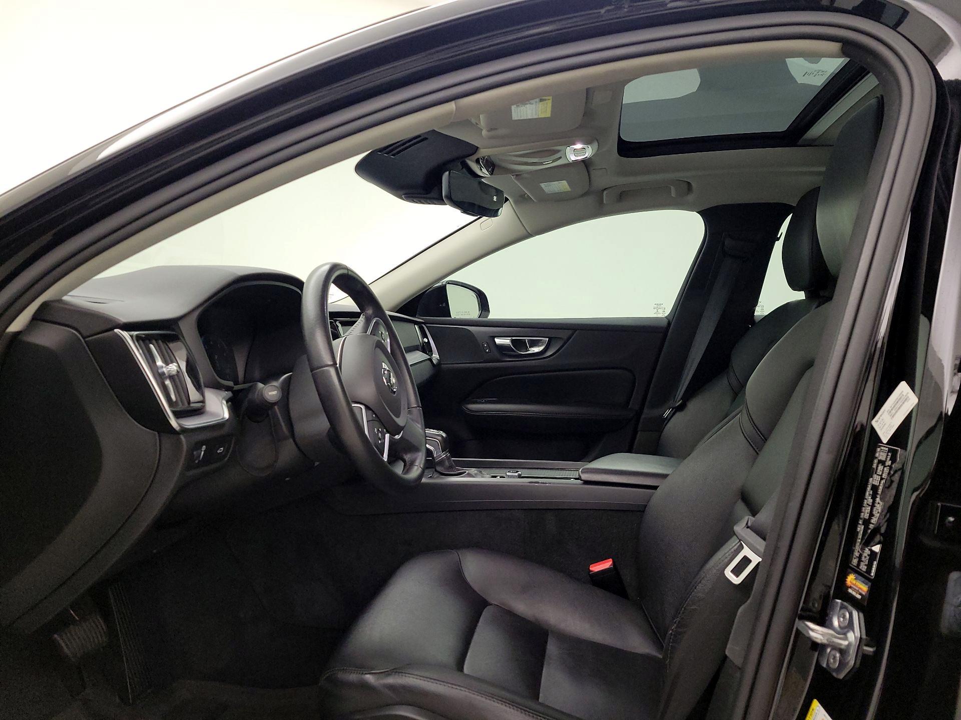 Thumbnail: 2020 Volvo S60 - 20