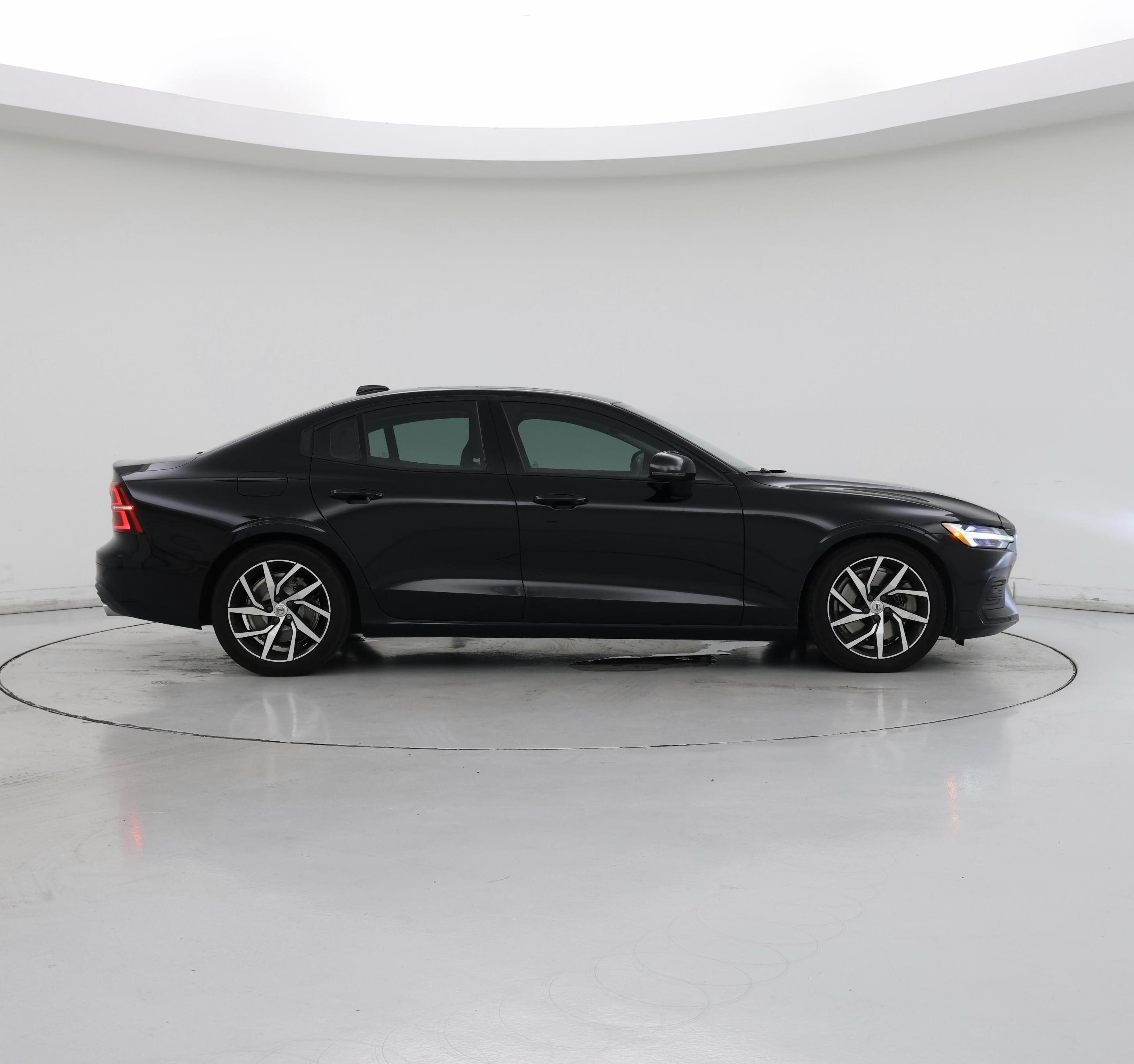 Thumbnail: 2020 Volvo S60 - 7
