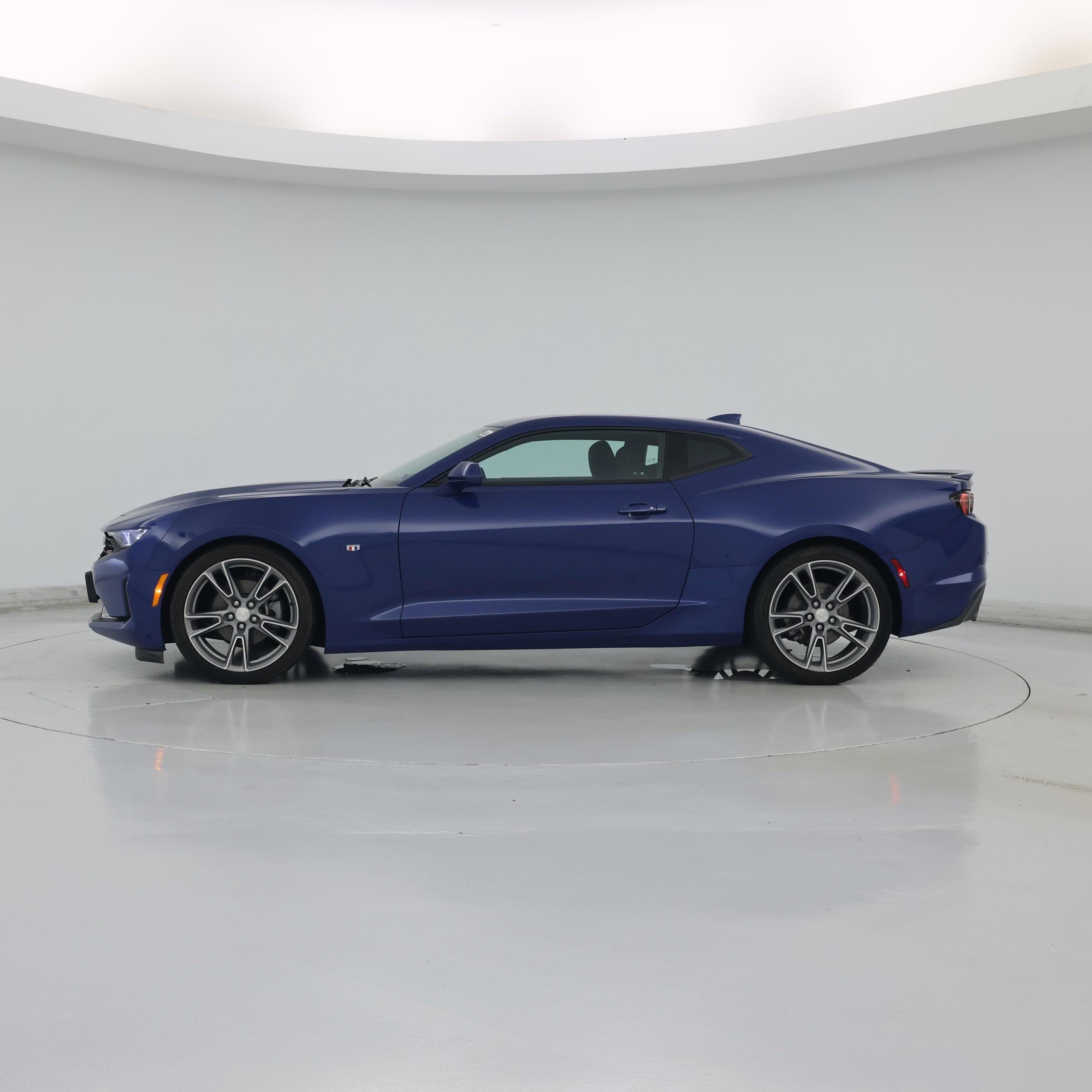 Thumbnail: 2020 Chevrolet Camaro - 3