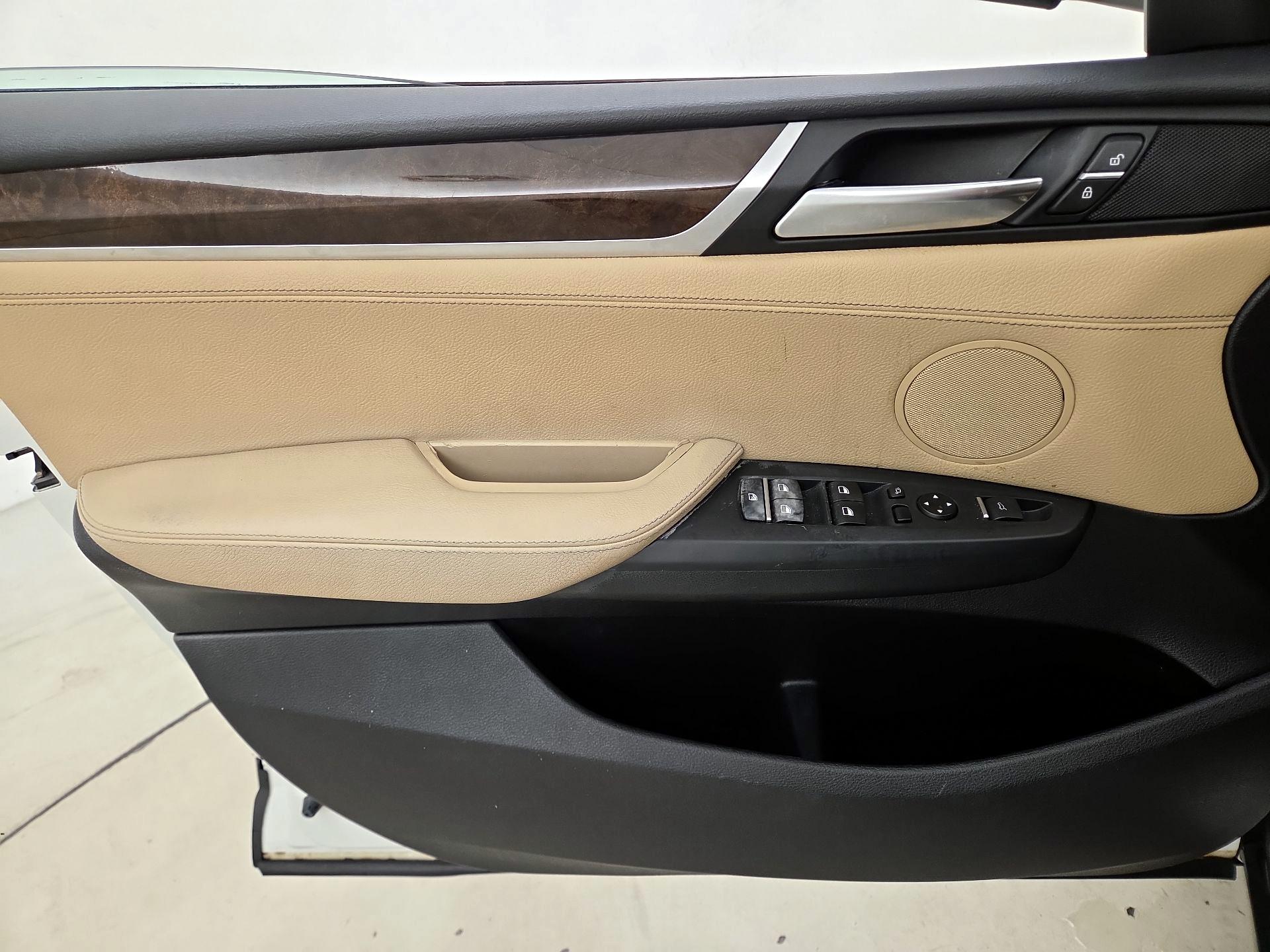 Thumbnail: 2016 BMW X3 - 12