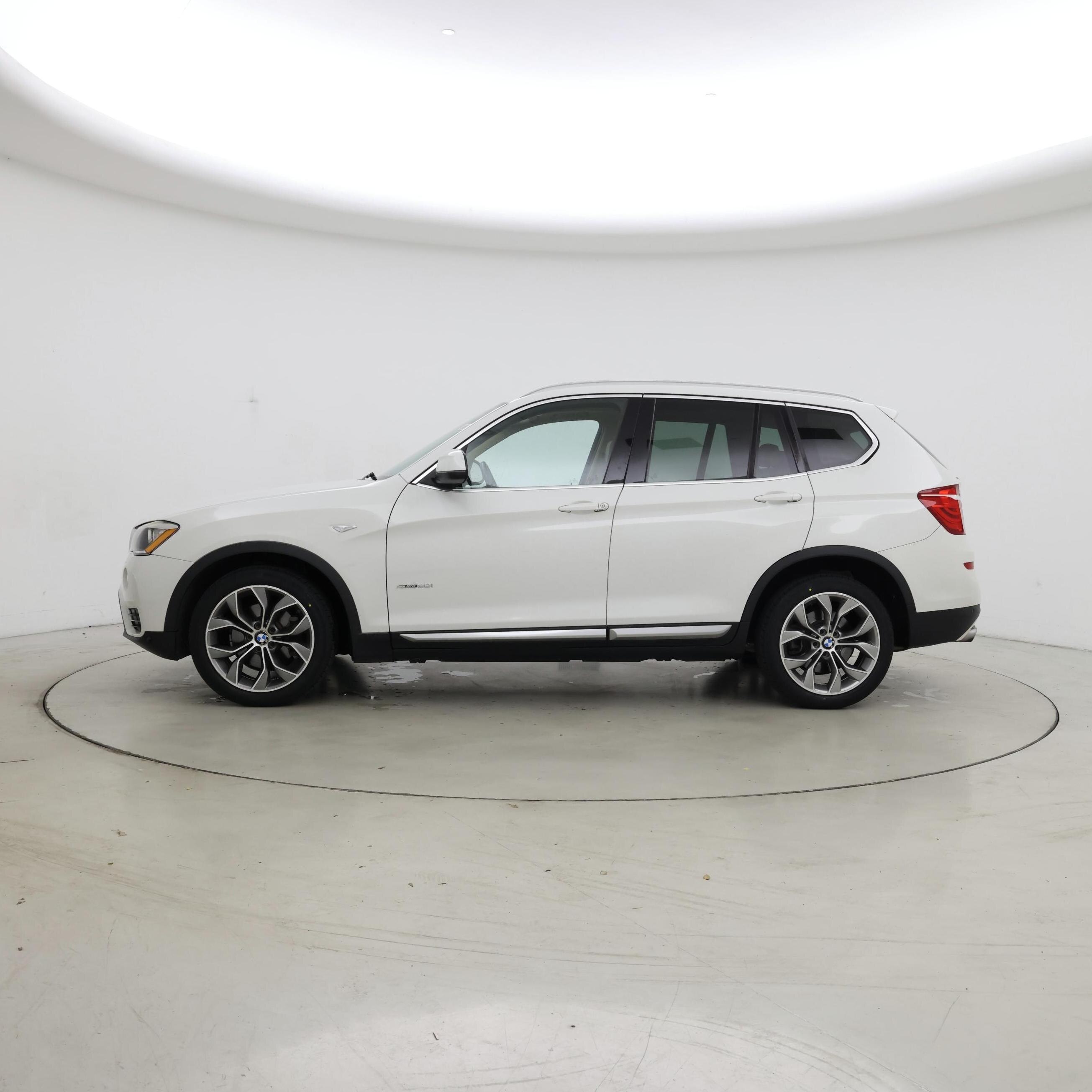 Thumbnail: 2016 BMW X3 - 3