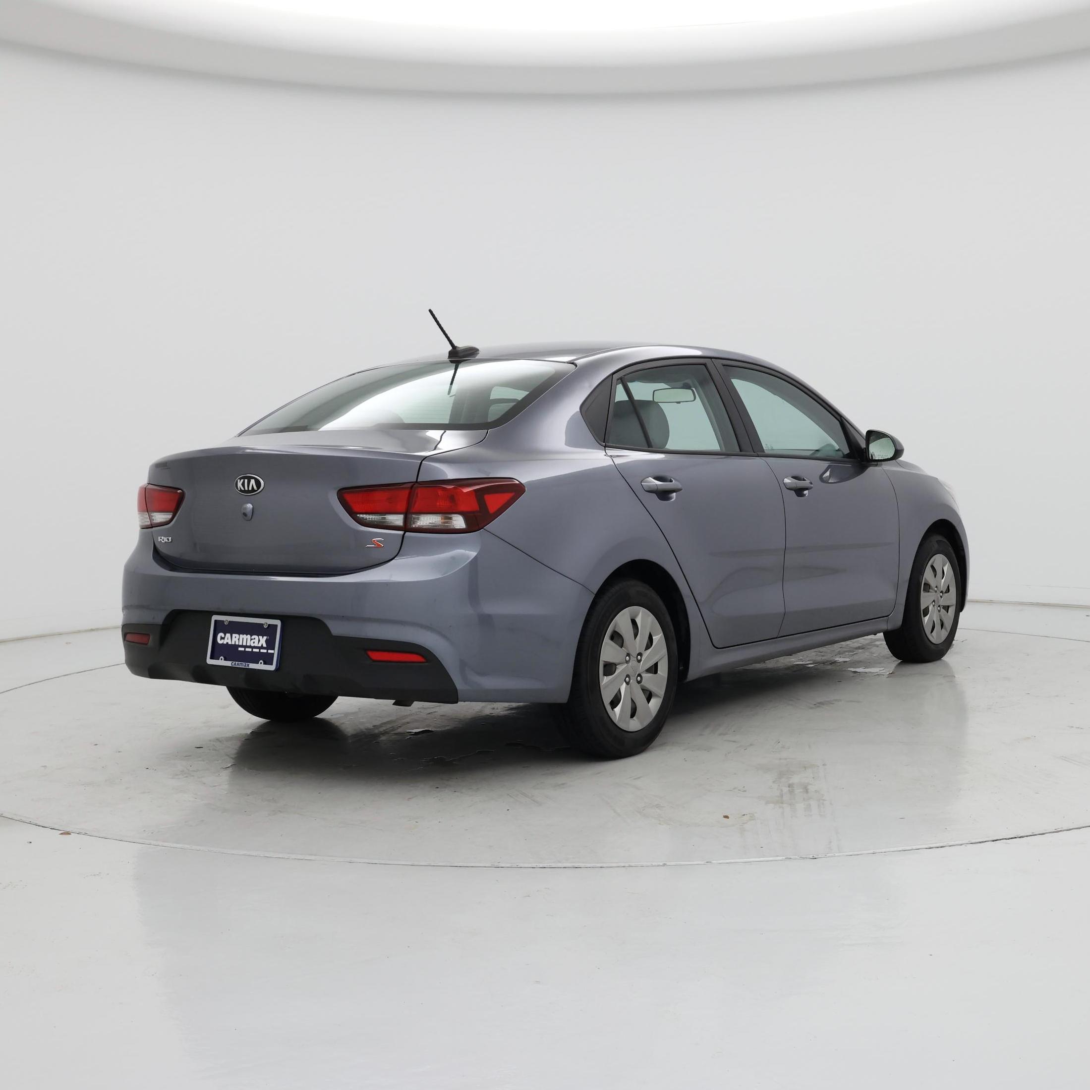 Thumbnail: 2020 Kia Rio - 8