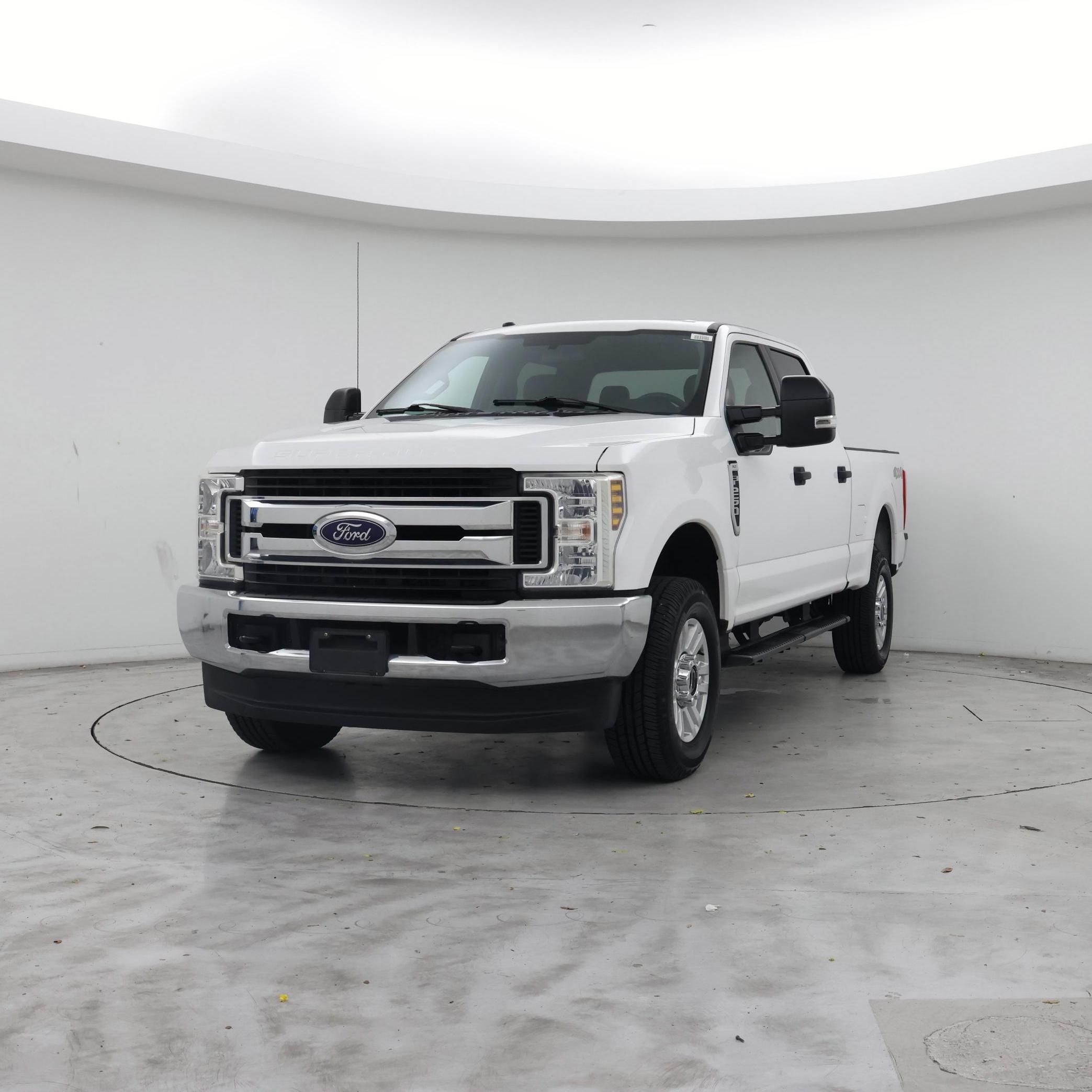 Thumbnail: 2019 Ford F-250 - 4