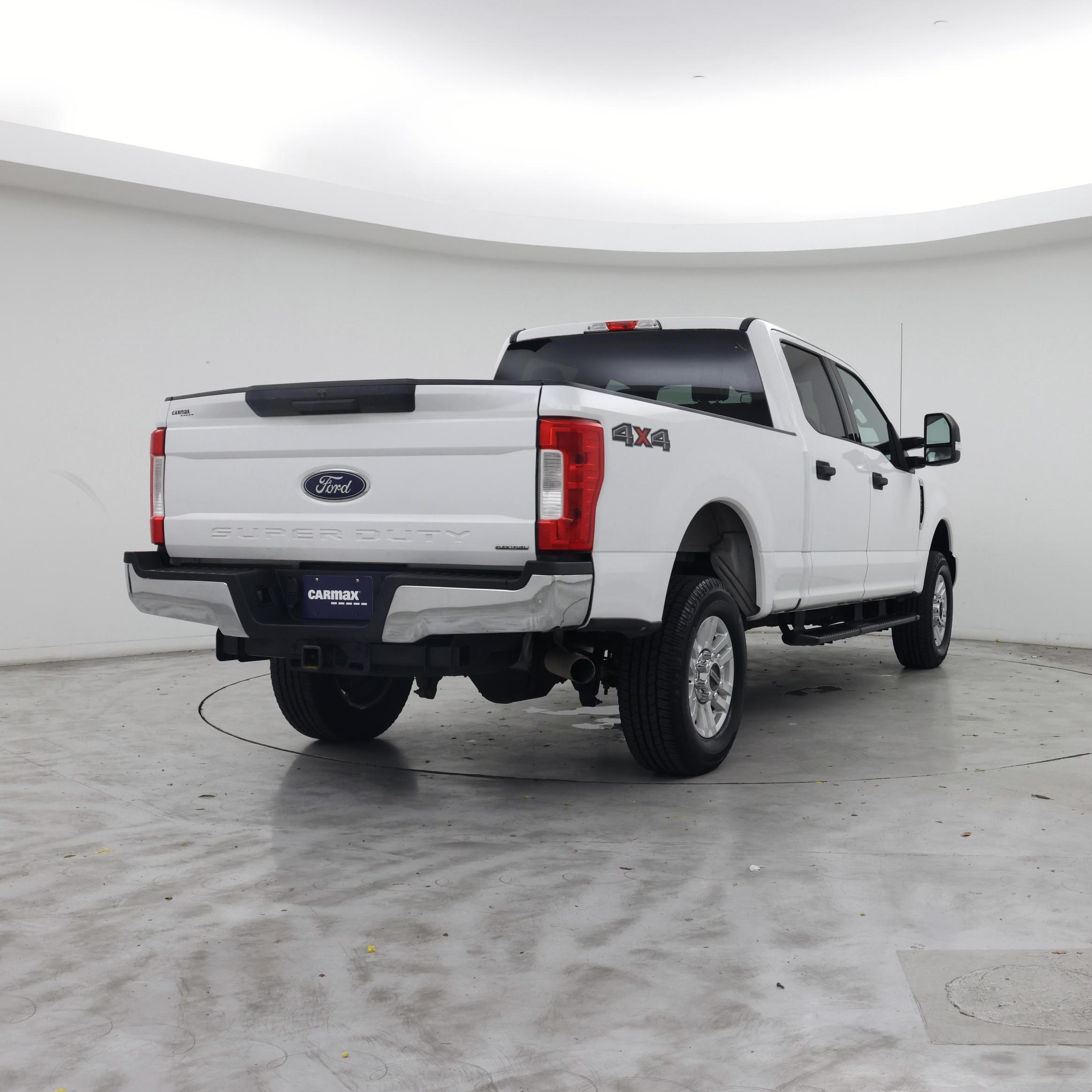 Thumbnail: 2019 Ford F-250 - 8