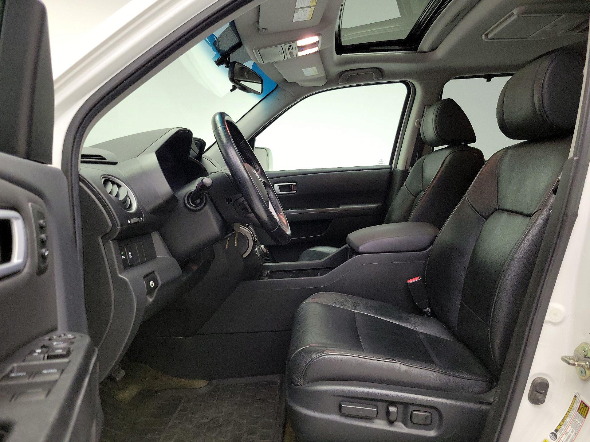 Thumbnail: 2014 Honda Pilot - 11