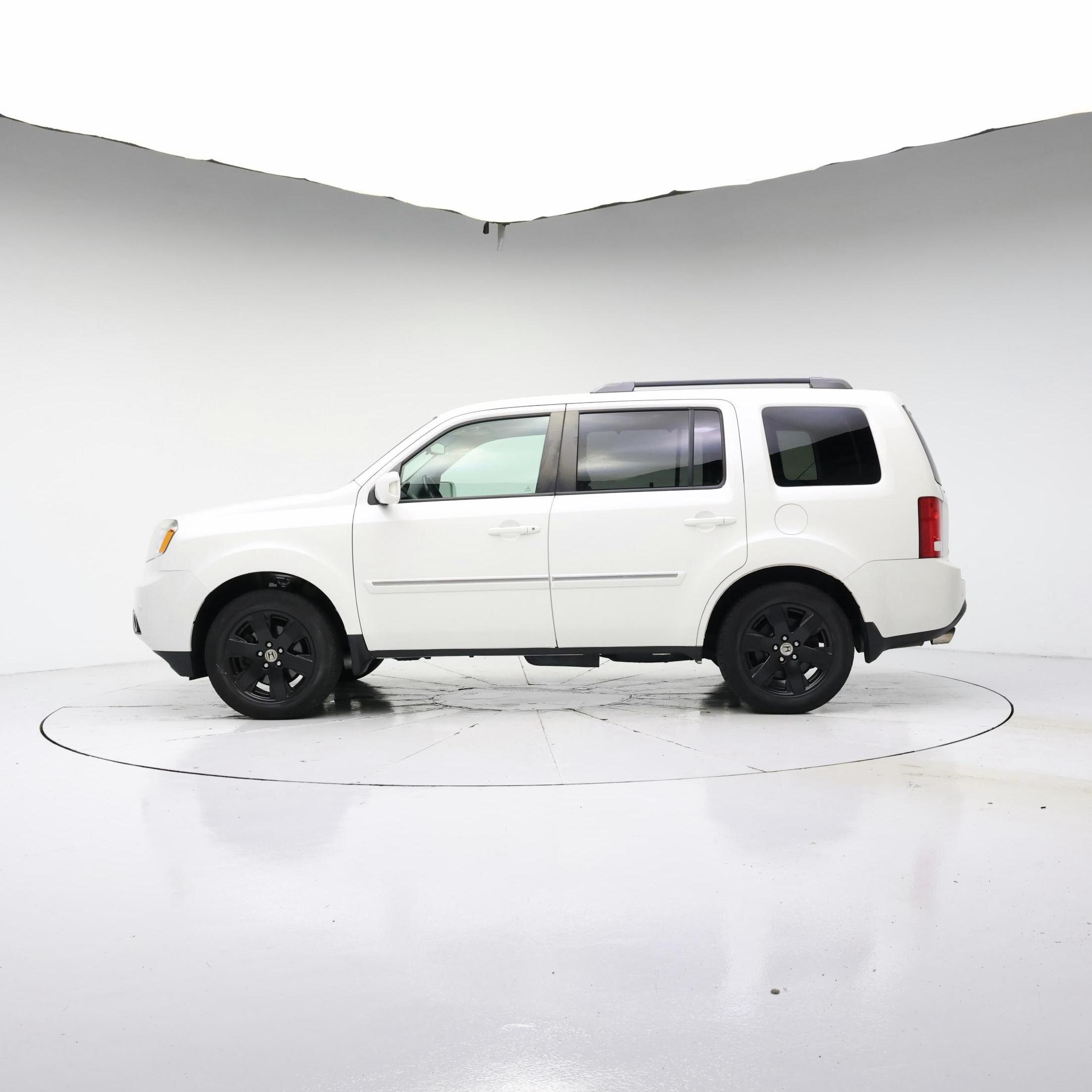 Thumbnail: 2014 Honda Pilot - 3