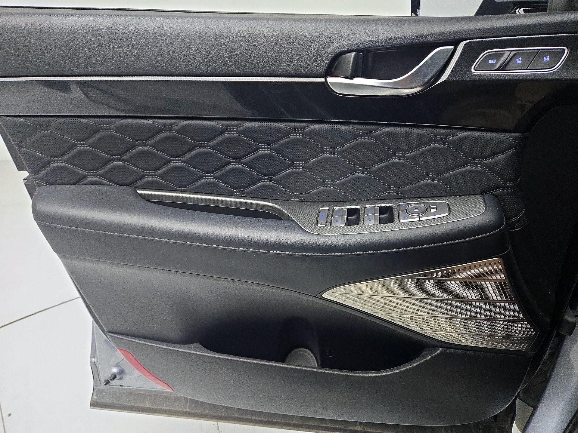 Thumbnail: 2020 Hyundai Palisade - 12