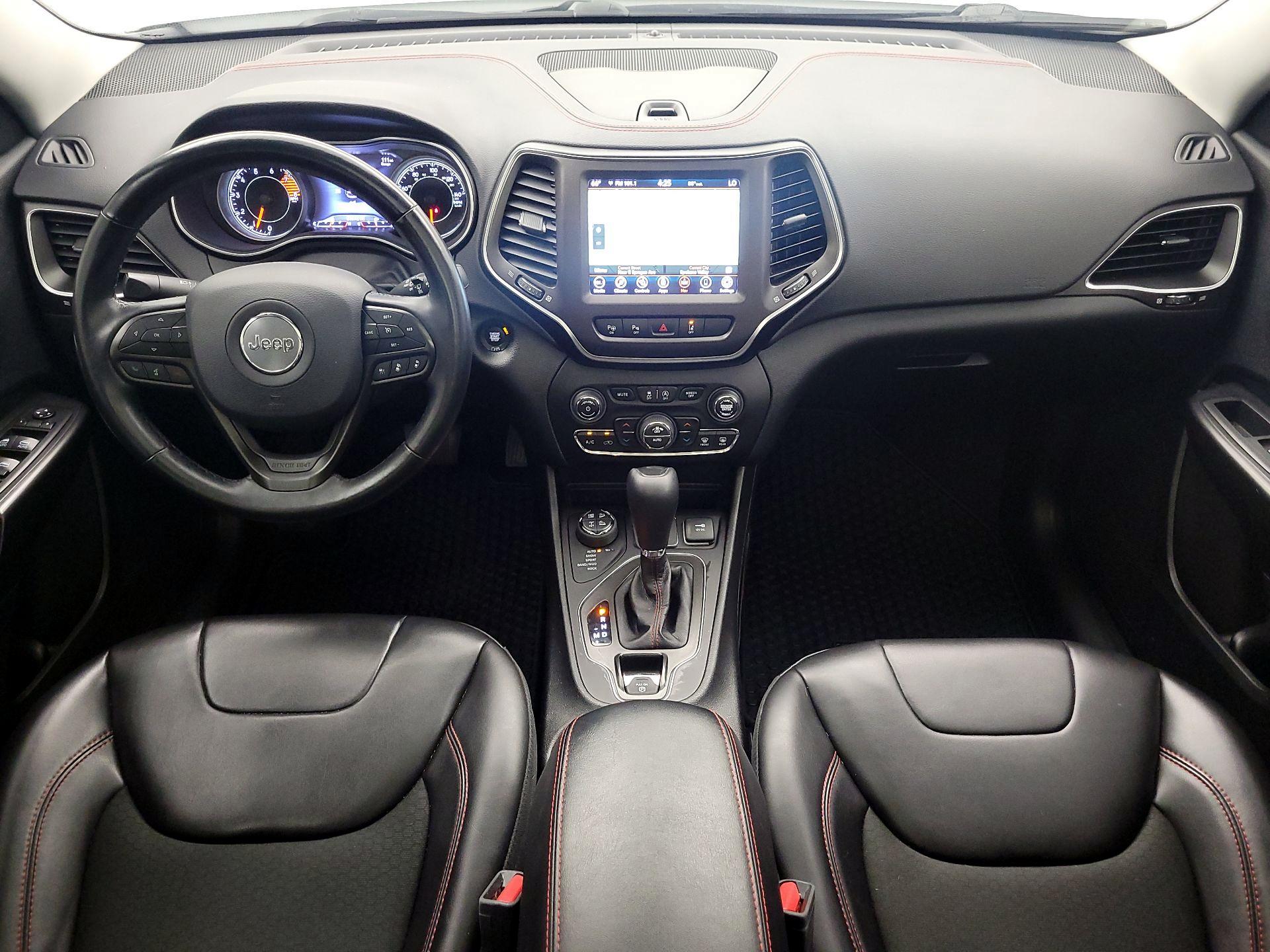 Thumbnail: 2021 Jeep Cherokee - 9