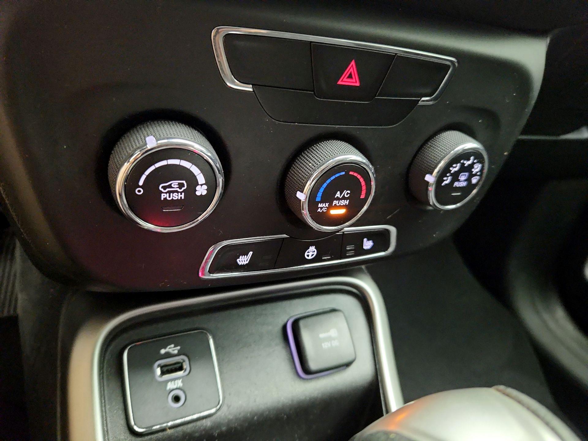 Thumbnail: 2018 Jeep Compass - 16