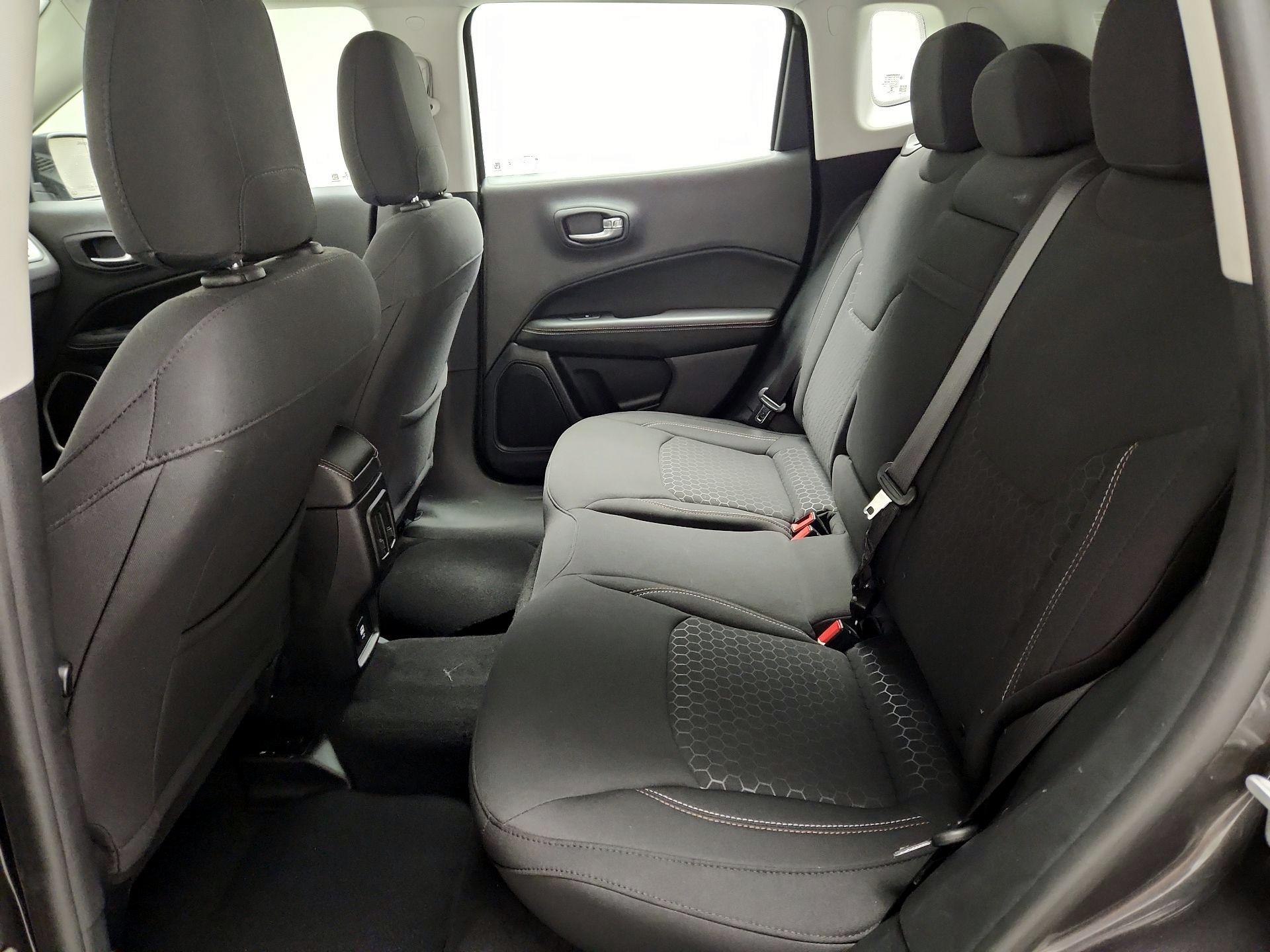 Thumbnail: 2018 Jeep Compass - 19