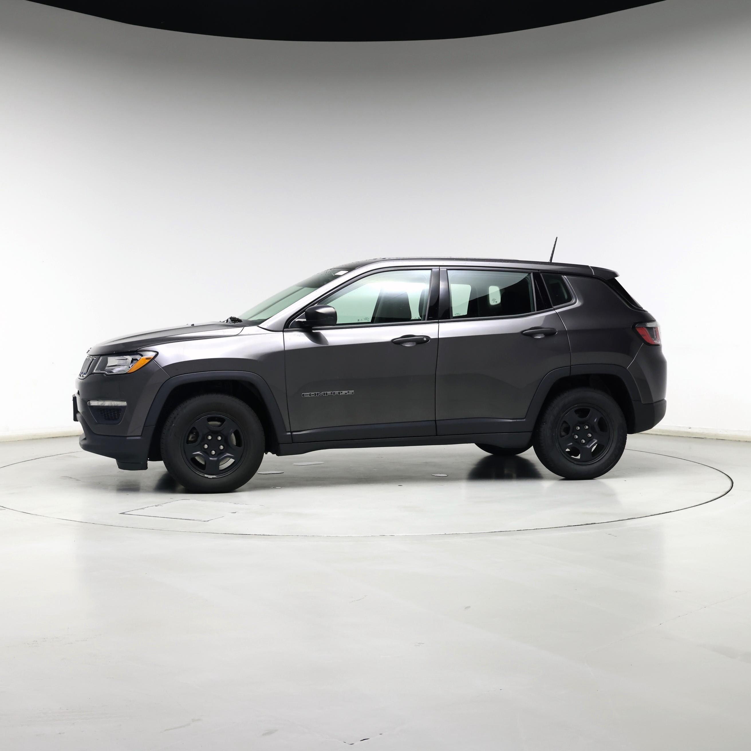 Thumbnail: 2018 Jeep Compass - 3