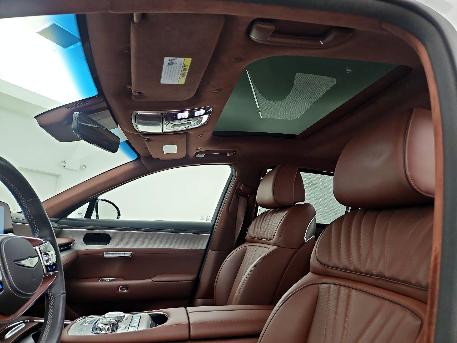 Thumbnail: 2024 Genesis G90 - 20