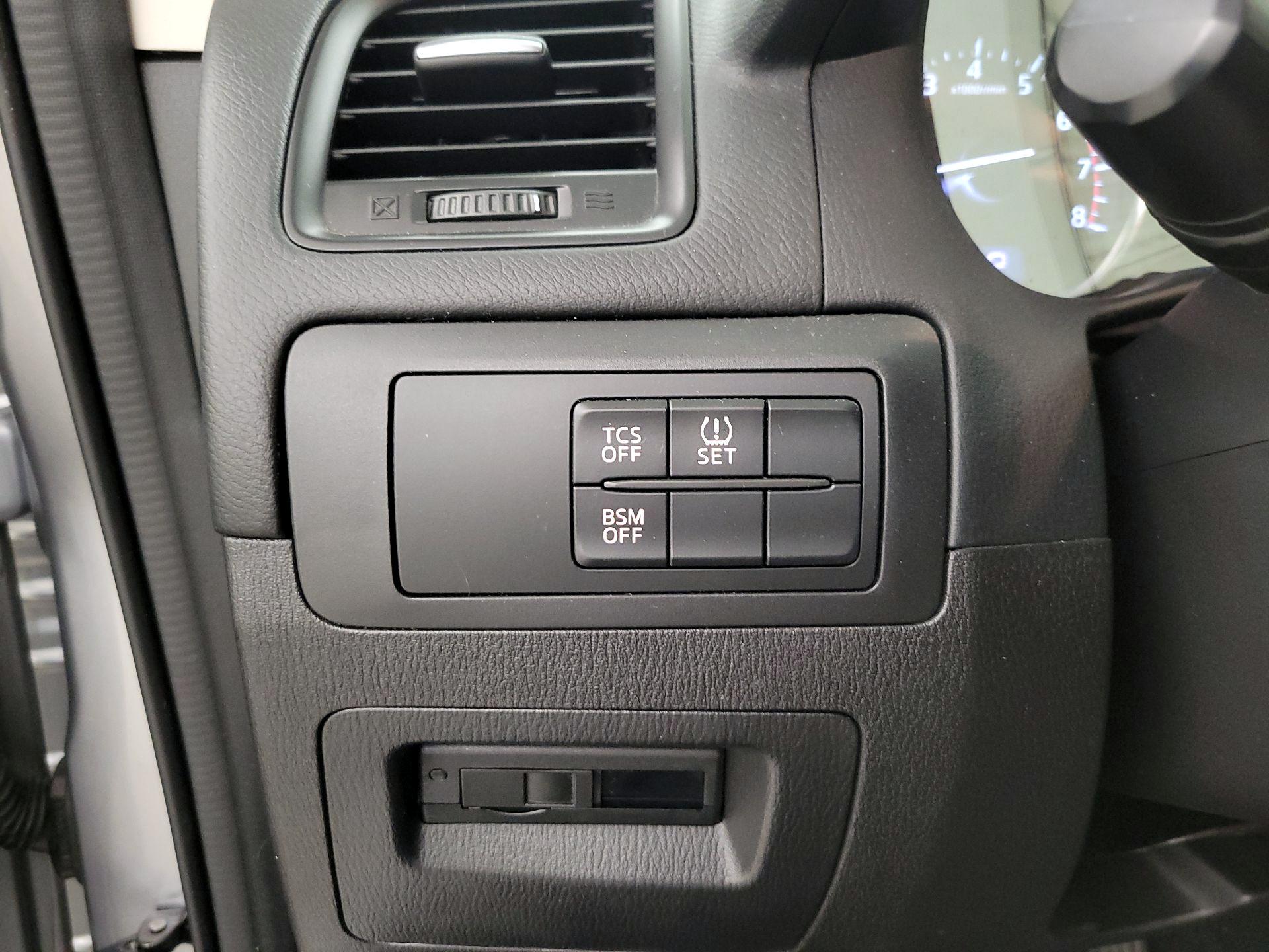 Thumbnail: 2014 Mazda CX-5 - 13