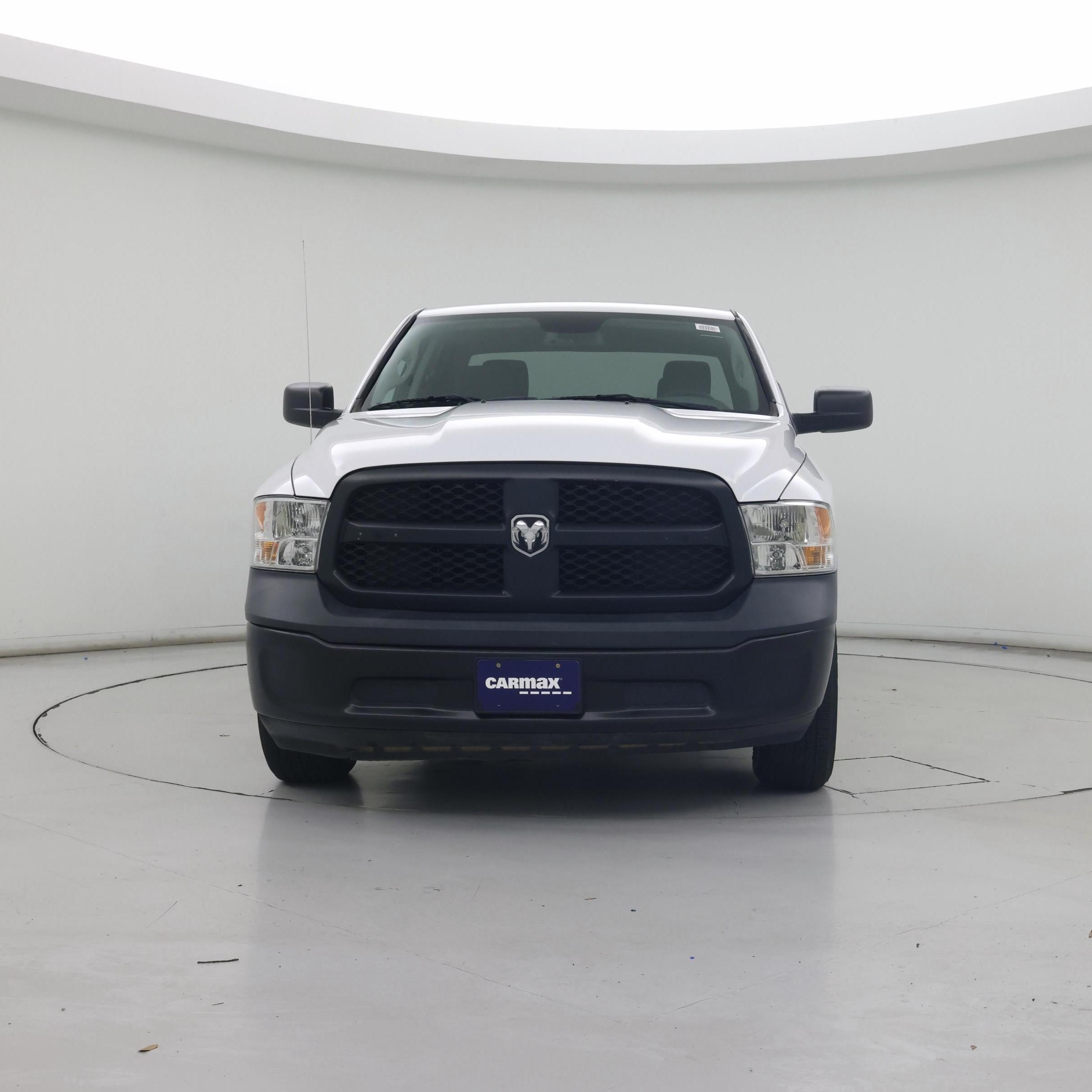 Thumbnail: 2019 RAM 1500 Classic - 5