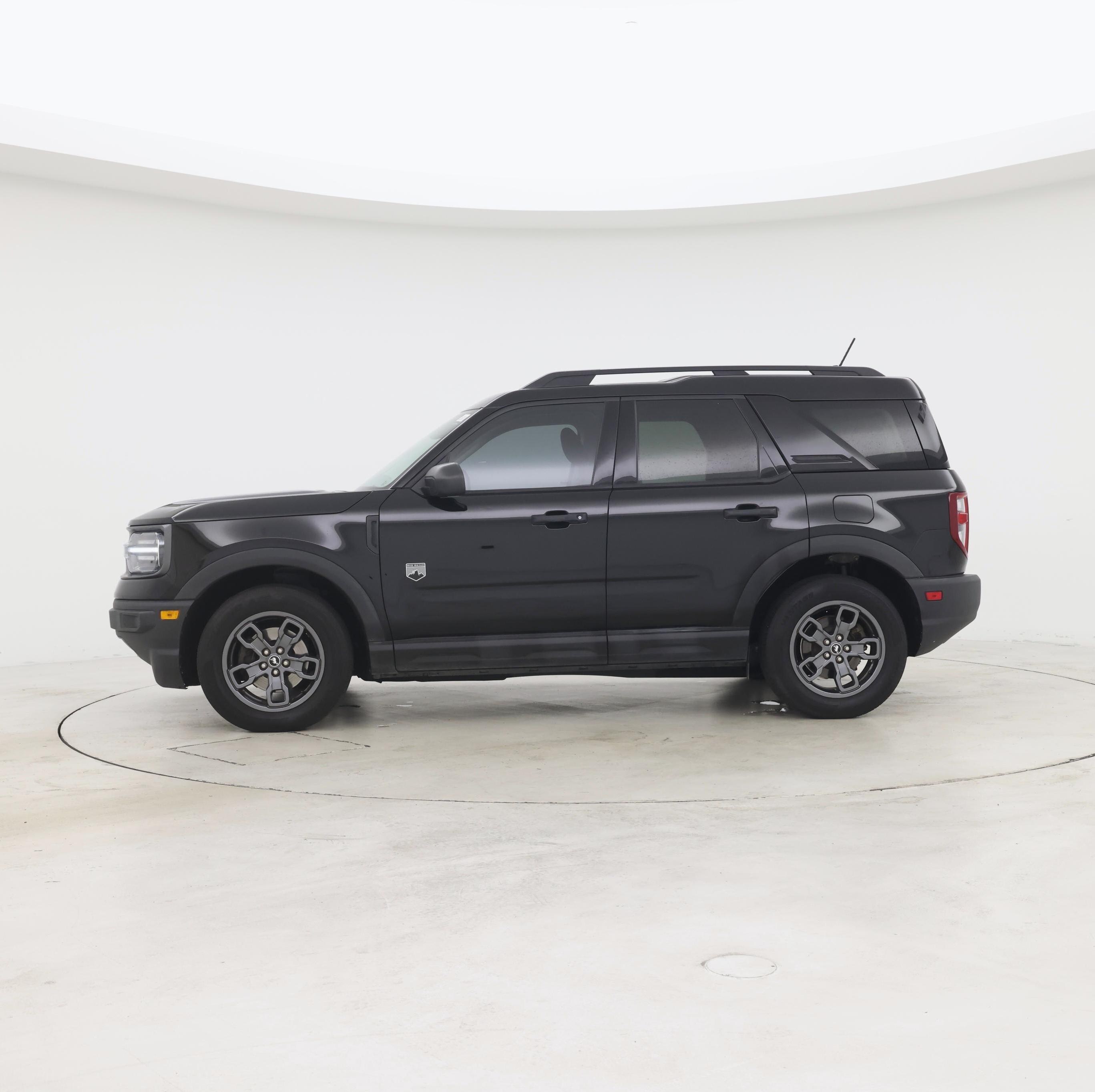 Thumbnail: 2022 Ford Bronco Sport - 3