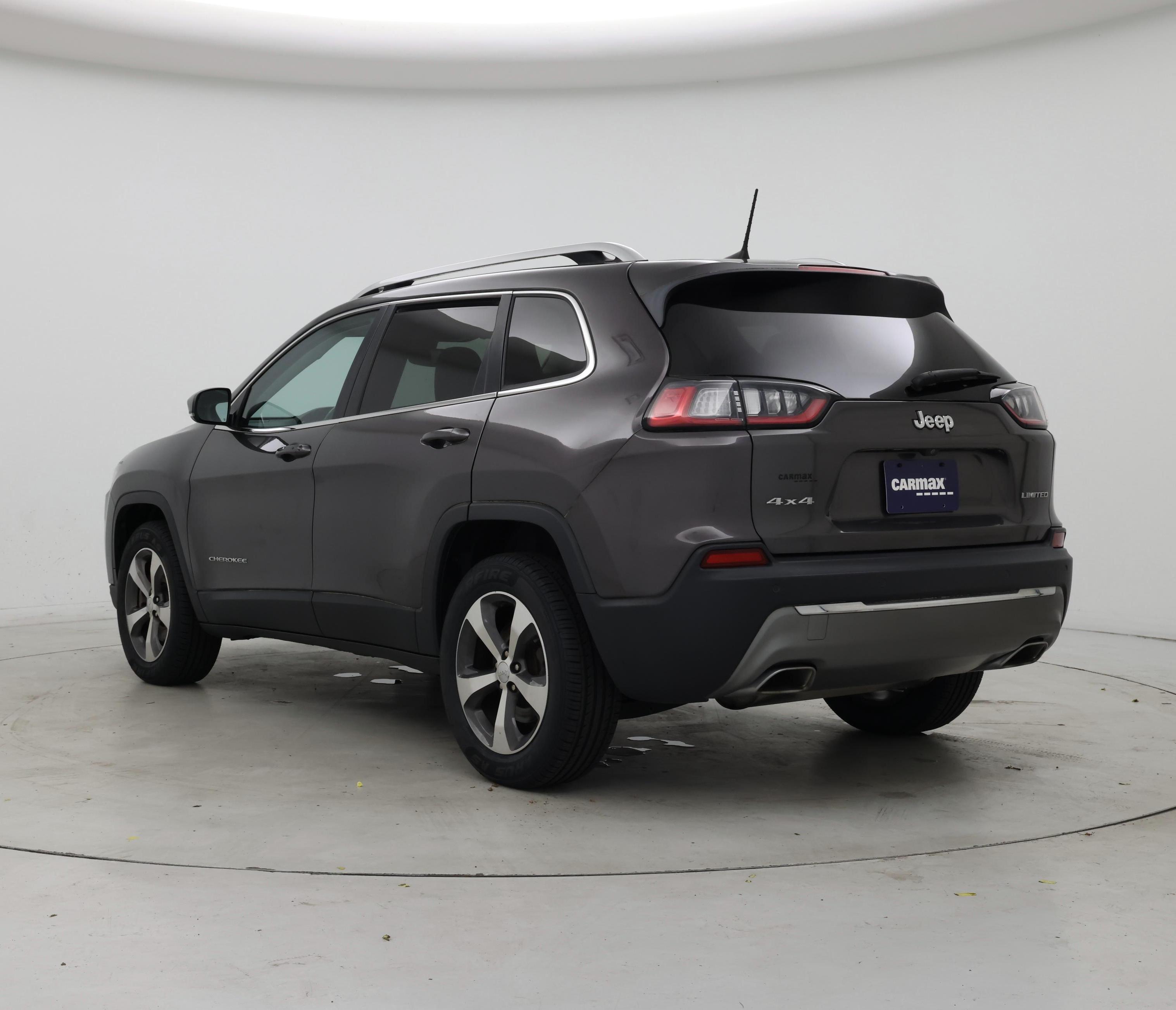 Thumbnail: 2019 Jeep Cherokee - 2