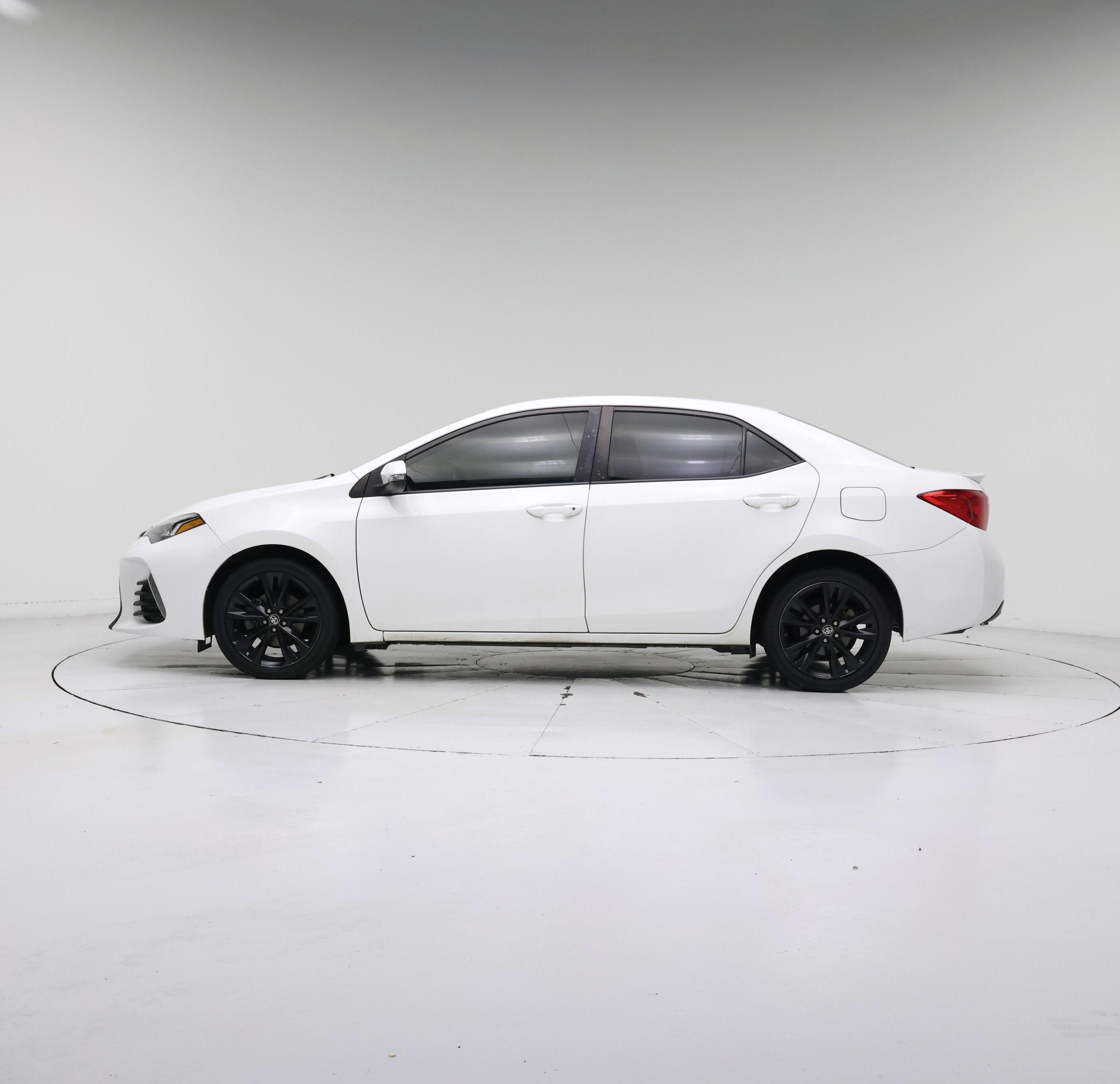 Thumbnail: 2019 Toyota Corolla - 3