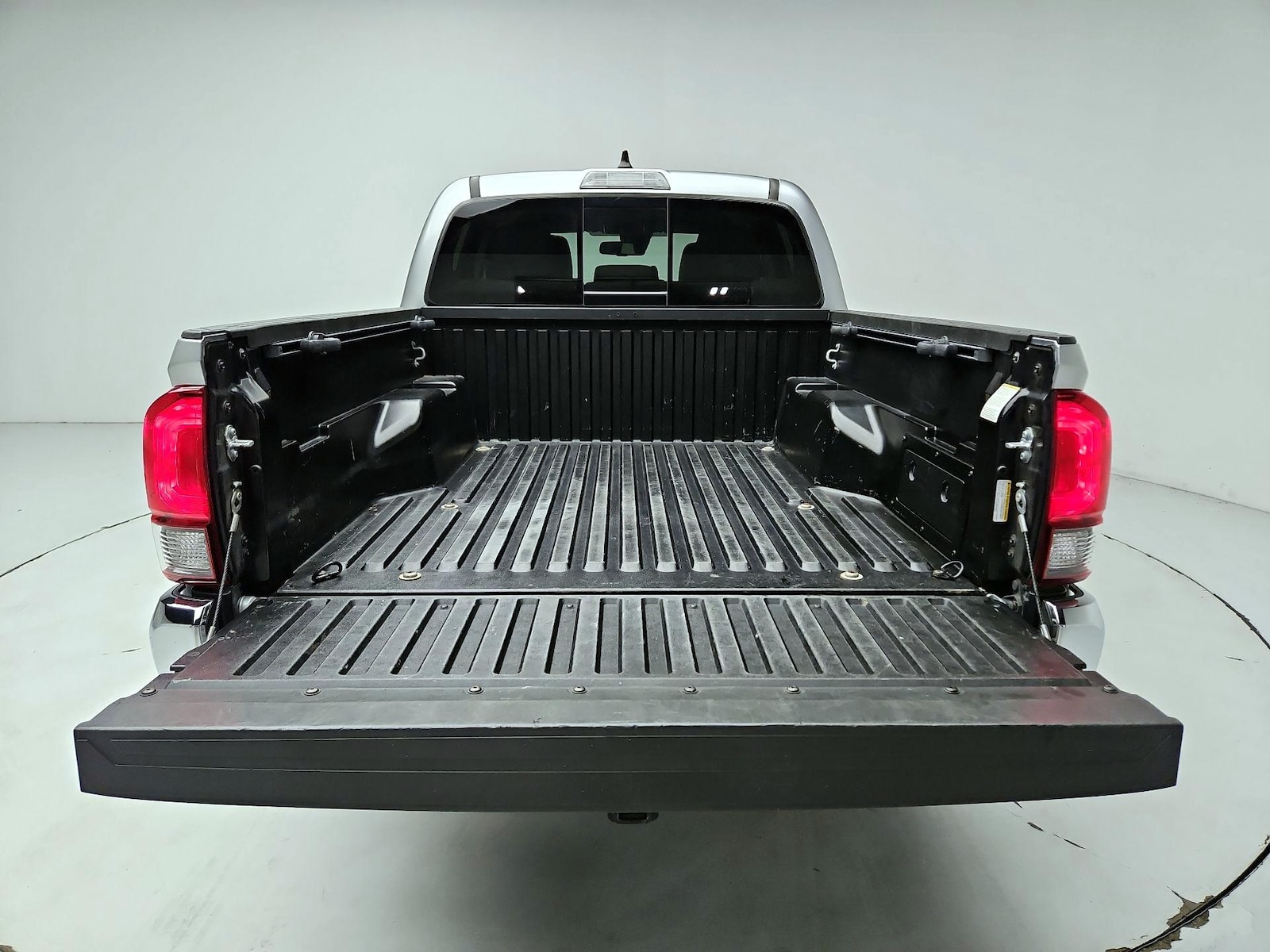 2022 Toyota Tacoma SR5 - Photo 21