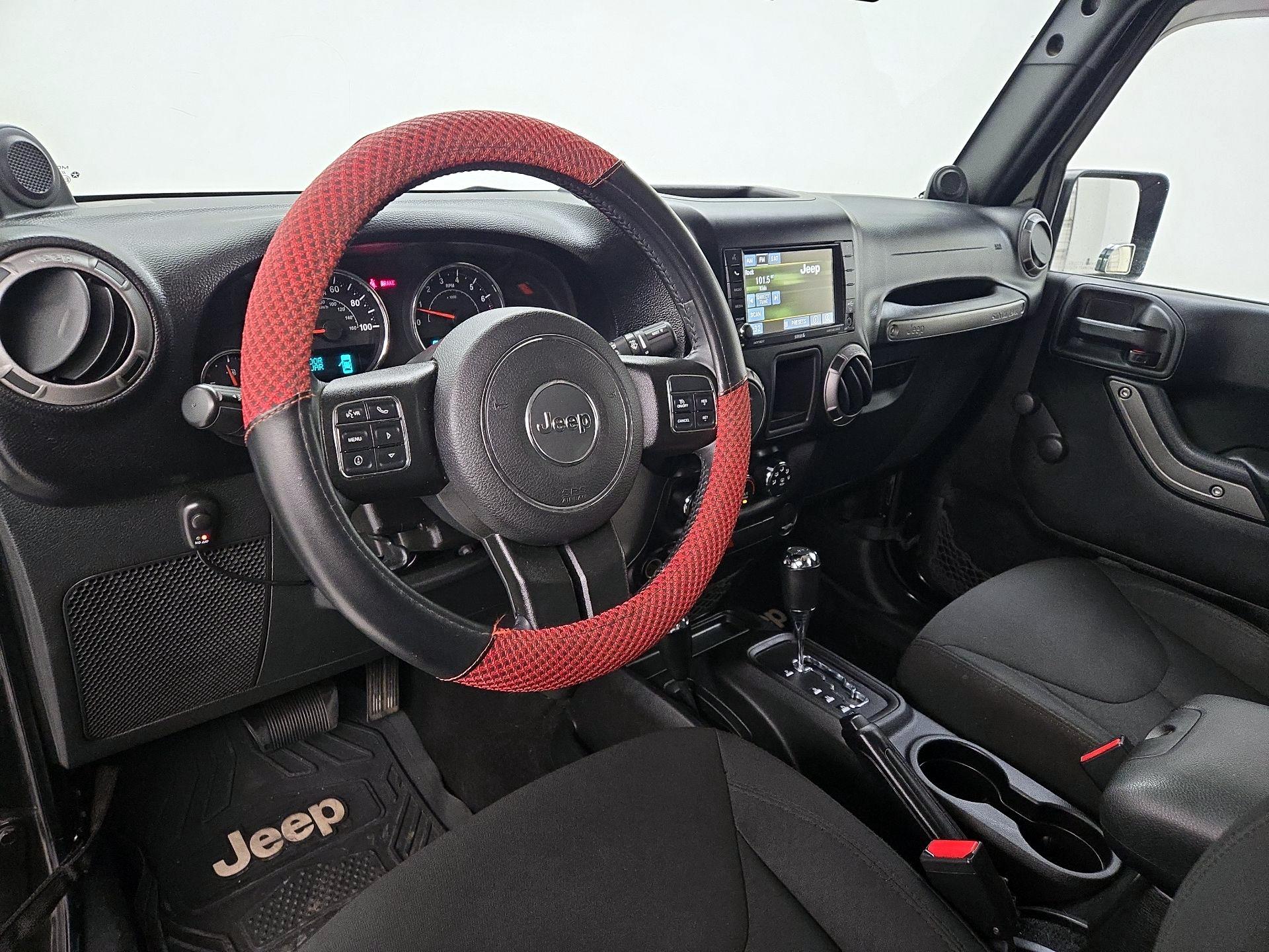 Thumbnail: 2014 Jeep Wrangler - 9