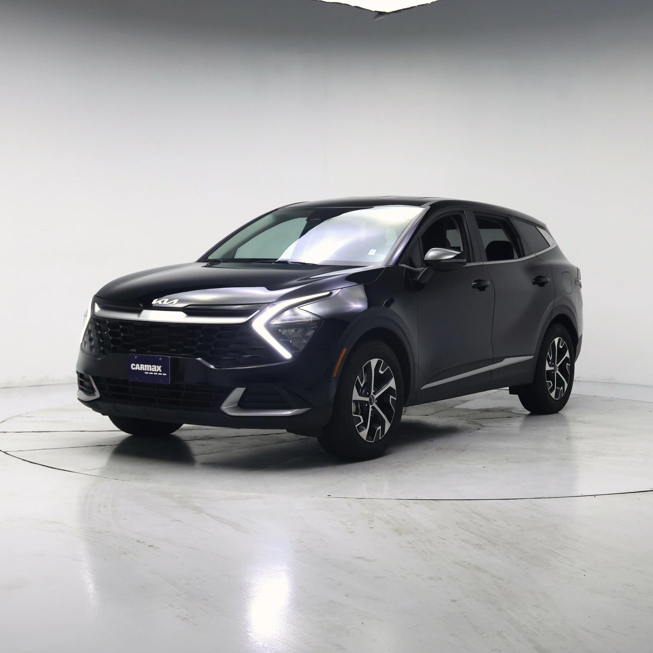 Thumbnail: 2023 Kia Sportage - 4
