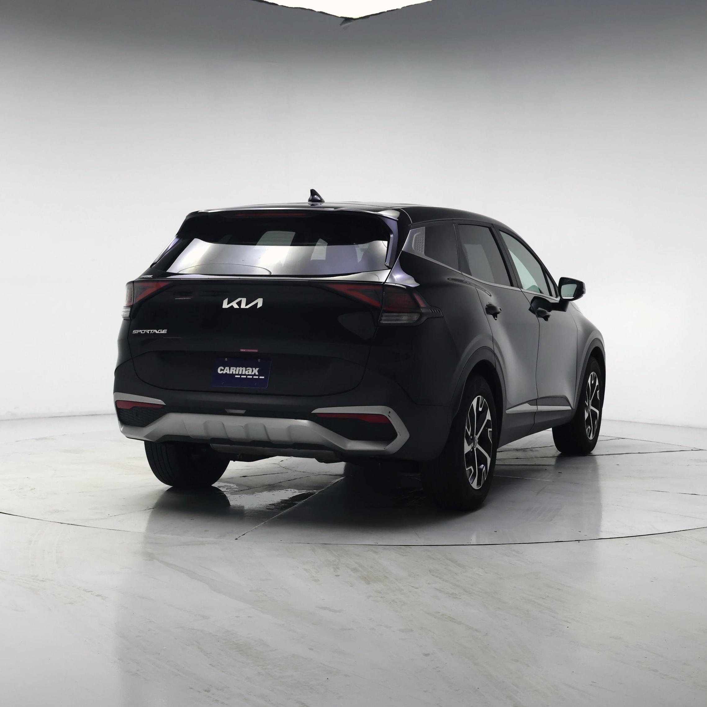 Thumbnail: 2023 Kia Sportage - 8