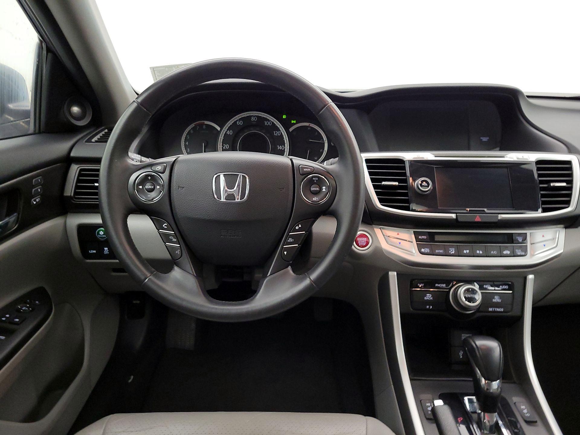 Thumbnail: 2015 Honda Accord - 10