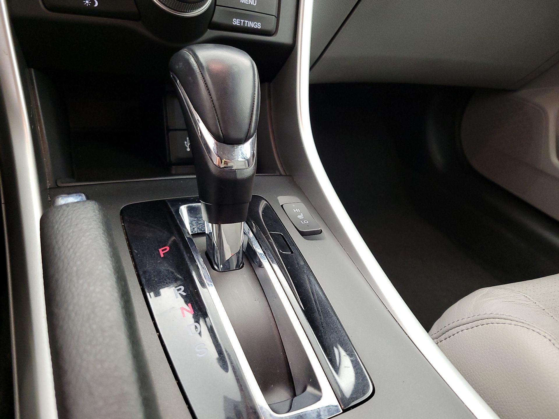 Thumbnail: 2015 Honda Accord - 17